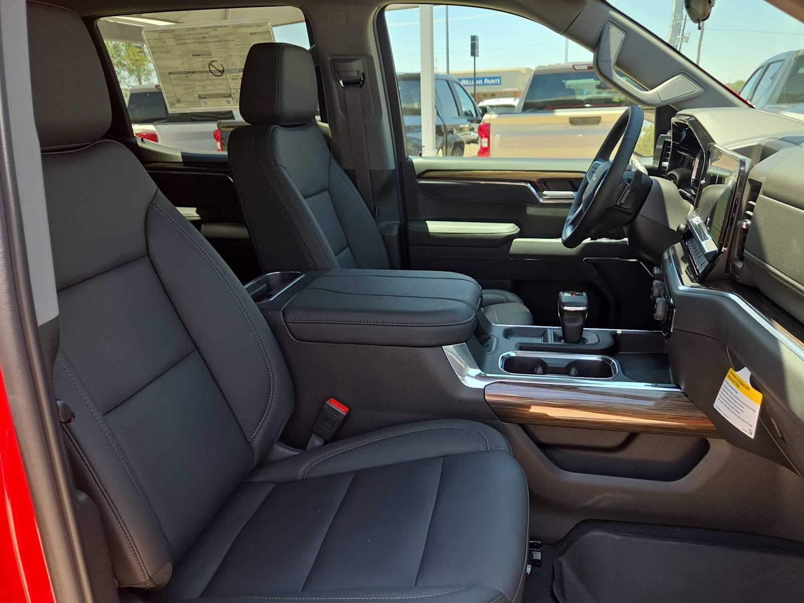 Thumbnail: 2026 Chevrolet Silverado 1500 - 18