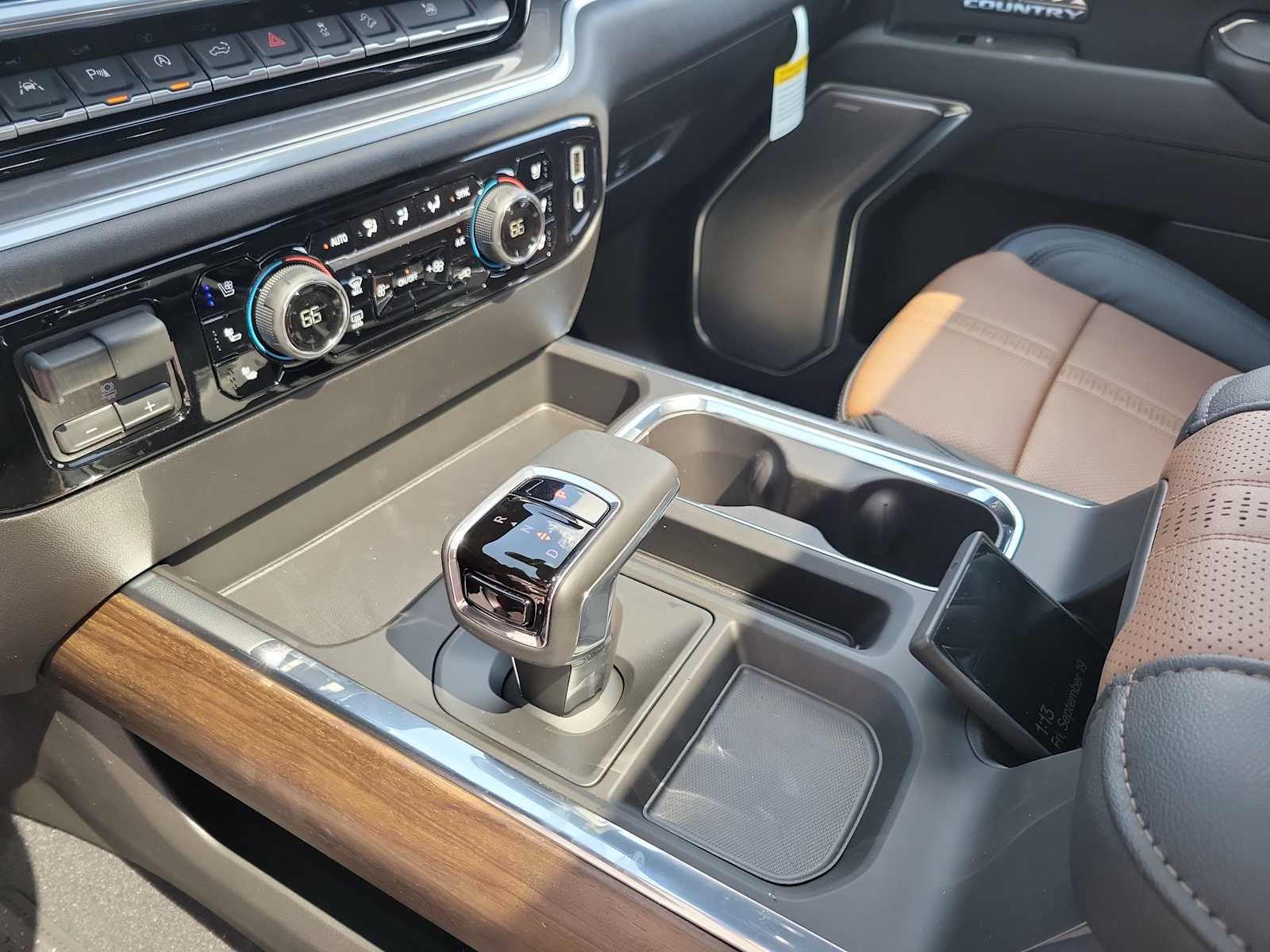 Thumbnail: 2026 Chevrolet Silverado 1500 - 17