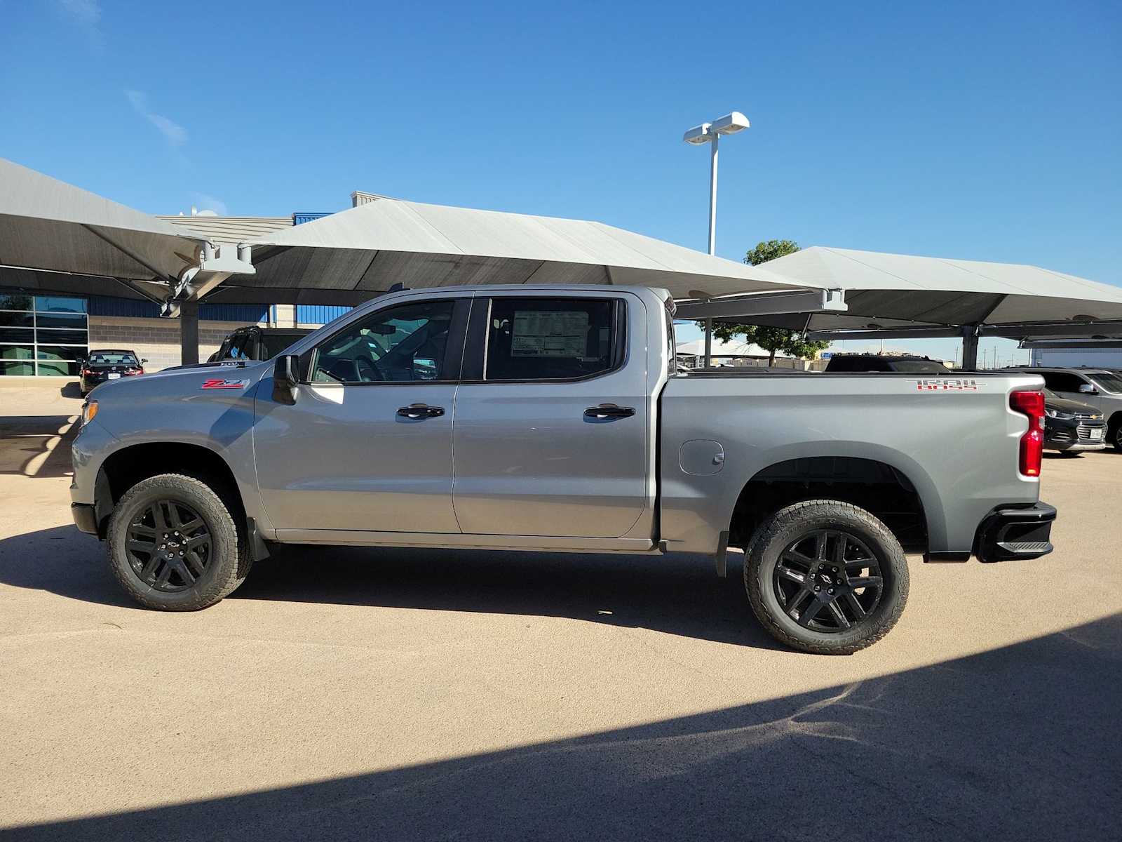 Thumbnail: 2026 Chevrolet Silverado 1500 - 3