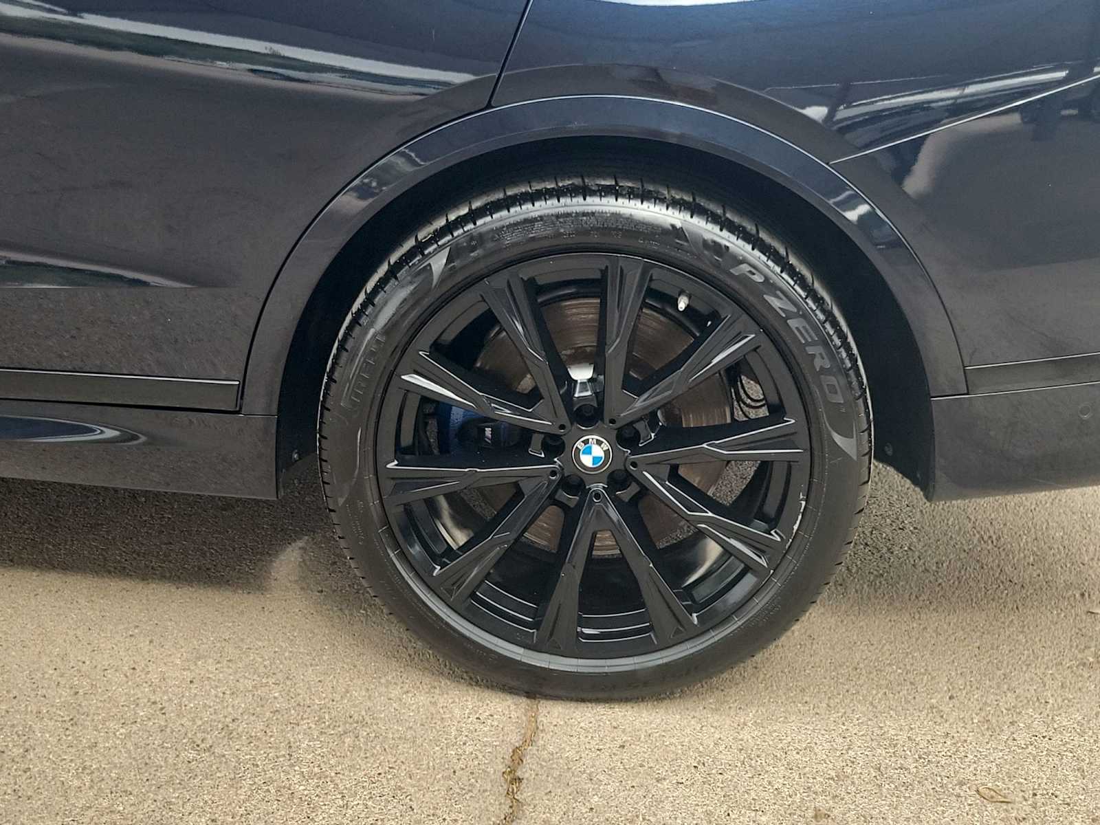 Thumbnail: 2022 BMW X7 - 12