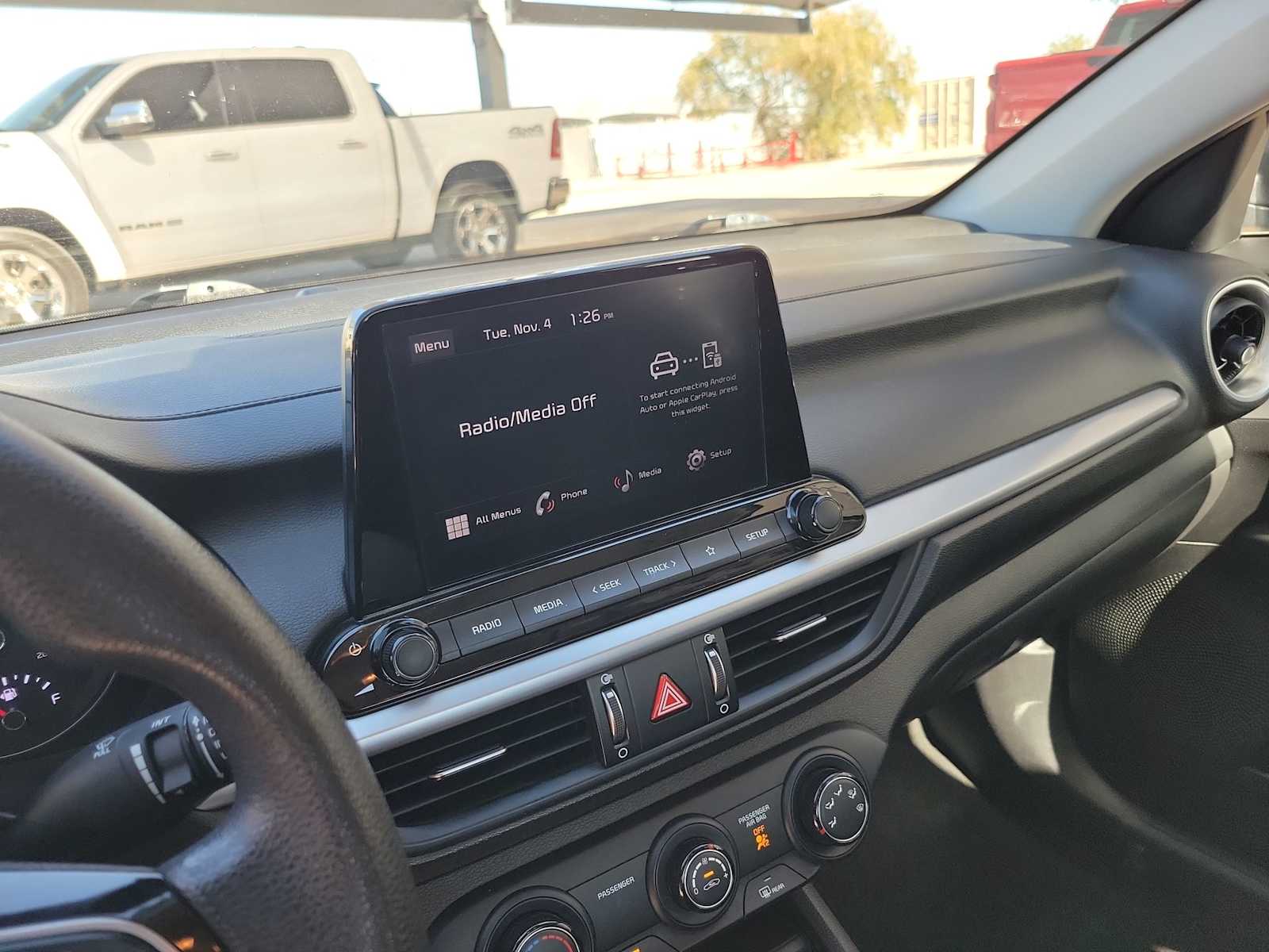 Thumbnail: 2023 Kia Forte - 20