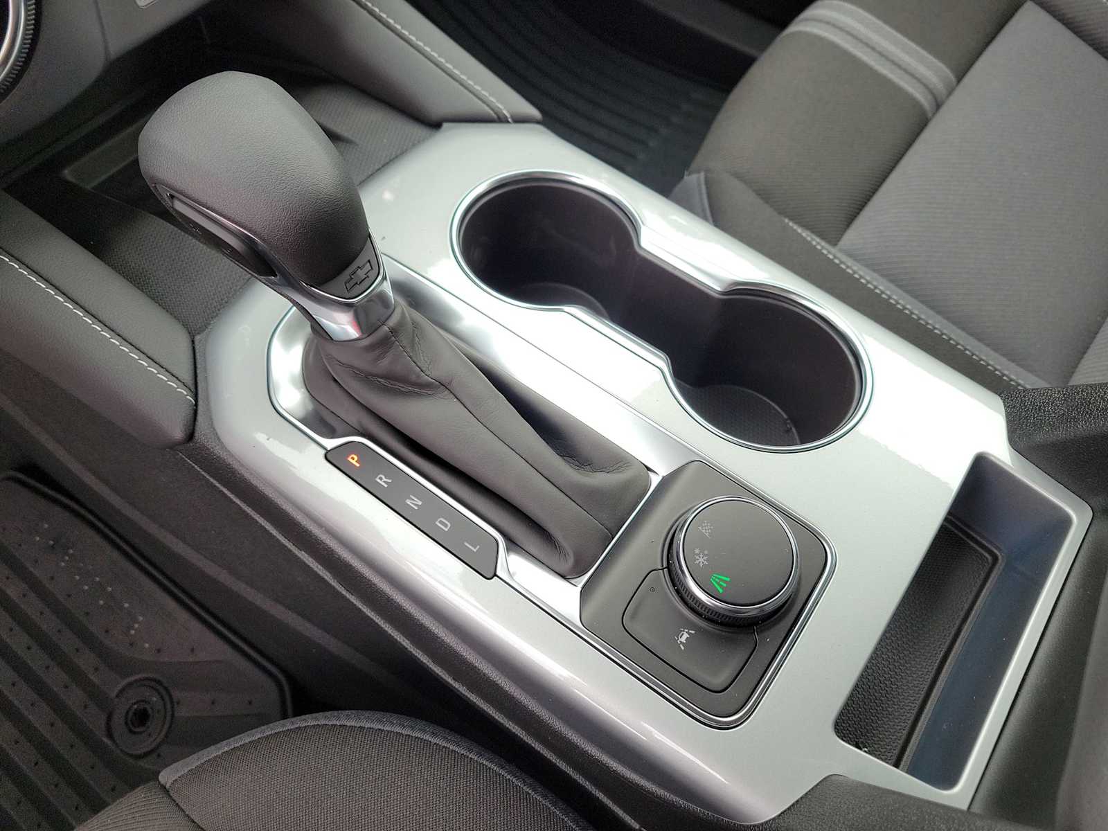 Thumbnail: 2025 Chevrolet Blazer - 17