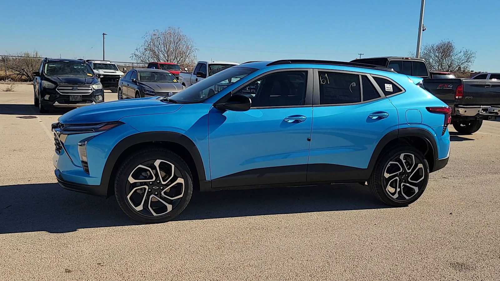 Thumbnail: 2026 Chevrolet Trax - 6