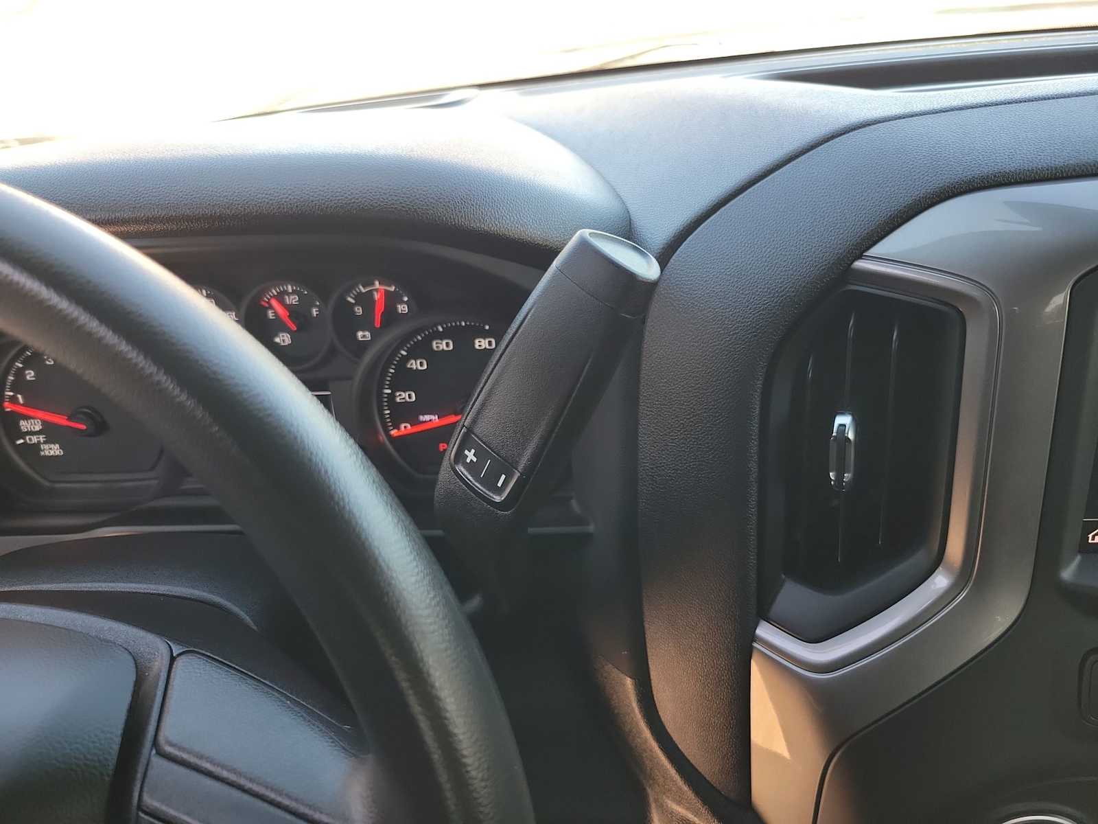 Thumbnail: 2024 Chevrolet Silverado 1500 - 17