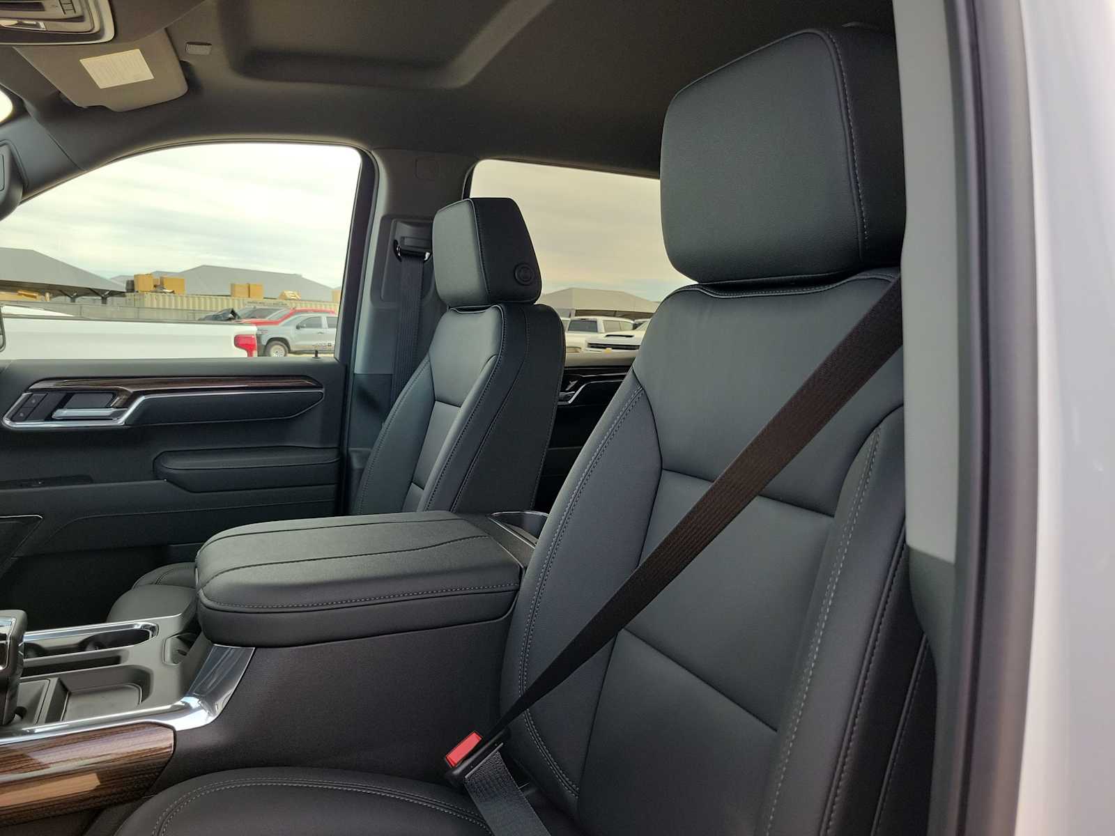 Thumbnail: 2026 Chevrolet Silverado 1500 - 15