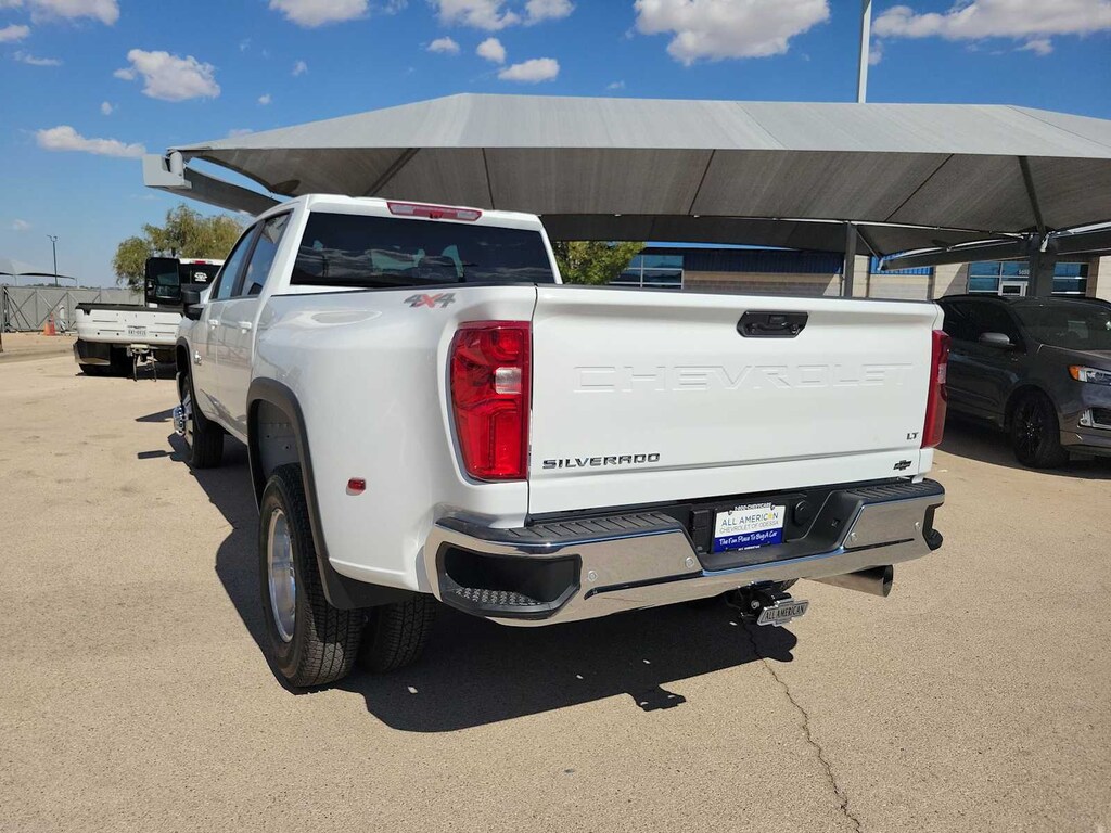 New 2026 Chevrolet Silverado 3500 HD LT Truck Crew Cab