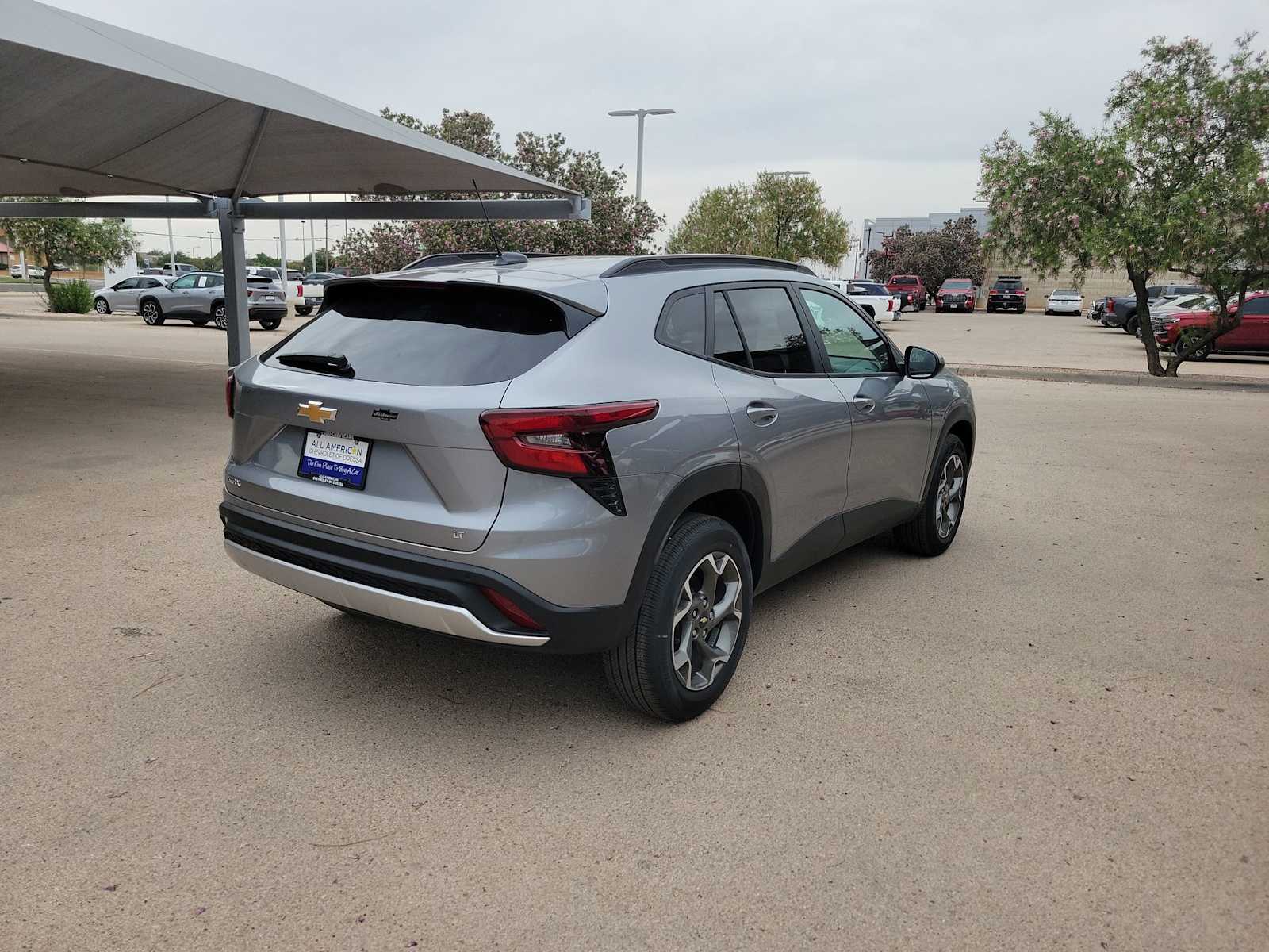 Thumbnail: 2026 Chevrolet Trax - 8