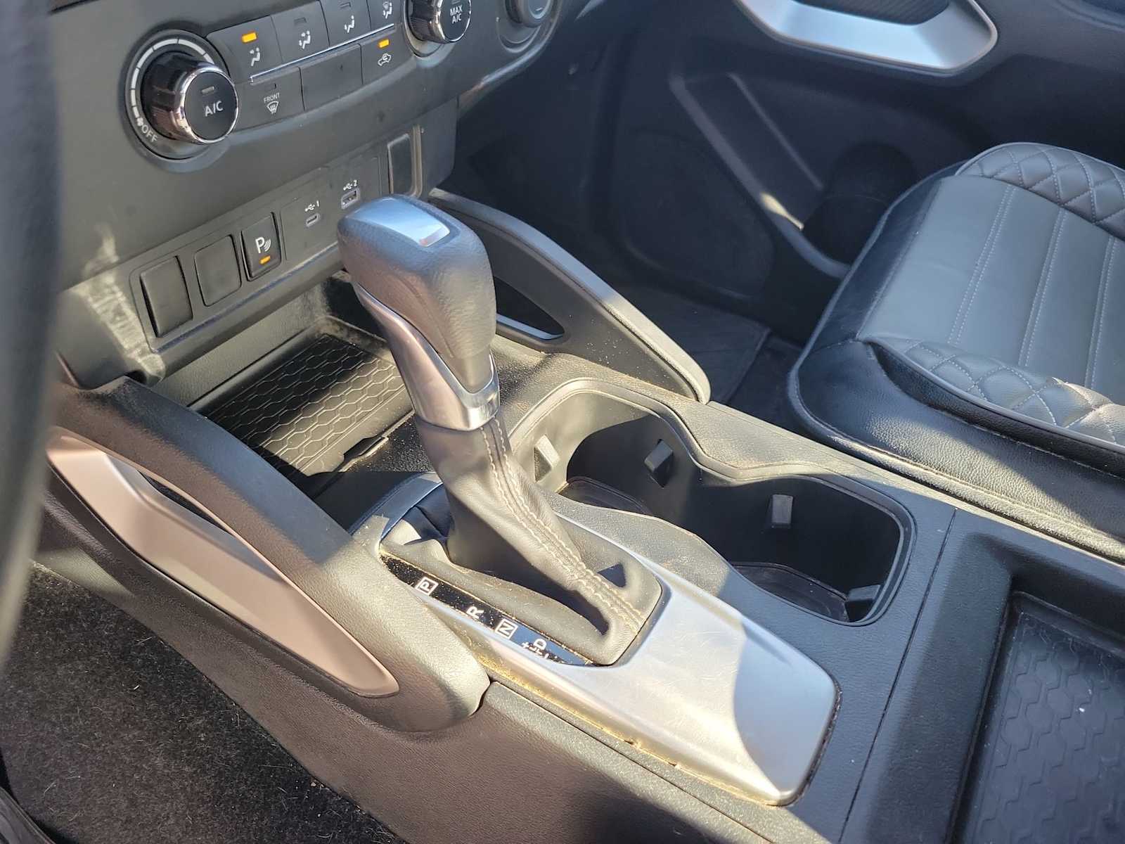 Thumbnail: 2023 Nissan Frontier - 17