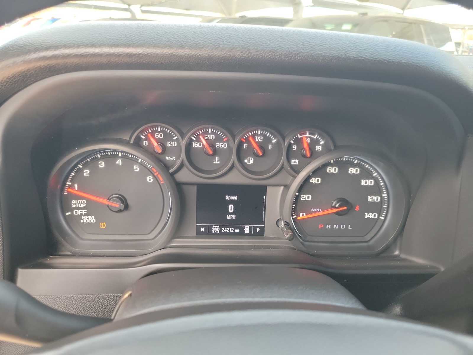 Thumbnail: 2024 Chevrolet Silverado 1500 - 19