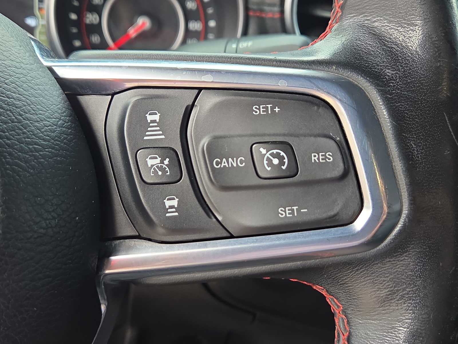 Thumbnail: 2020 Jeep Gladiator - 23