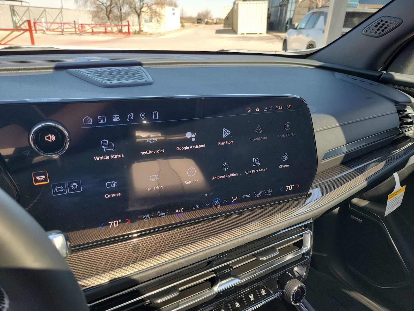 Thumbnail: 2026 Chevrolet Traverse - 16