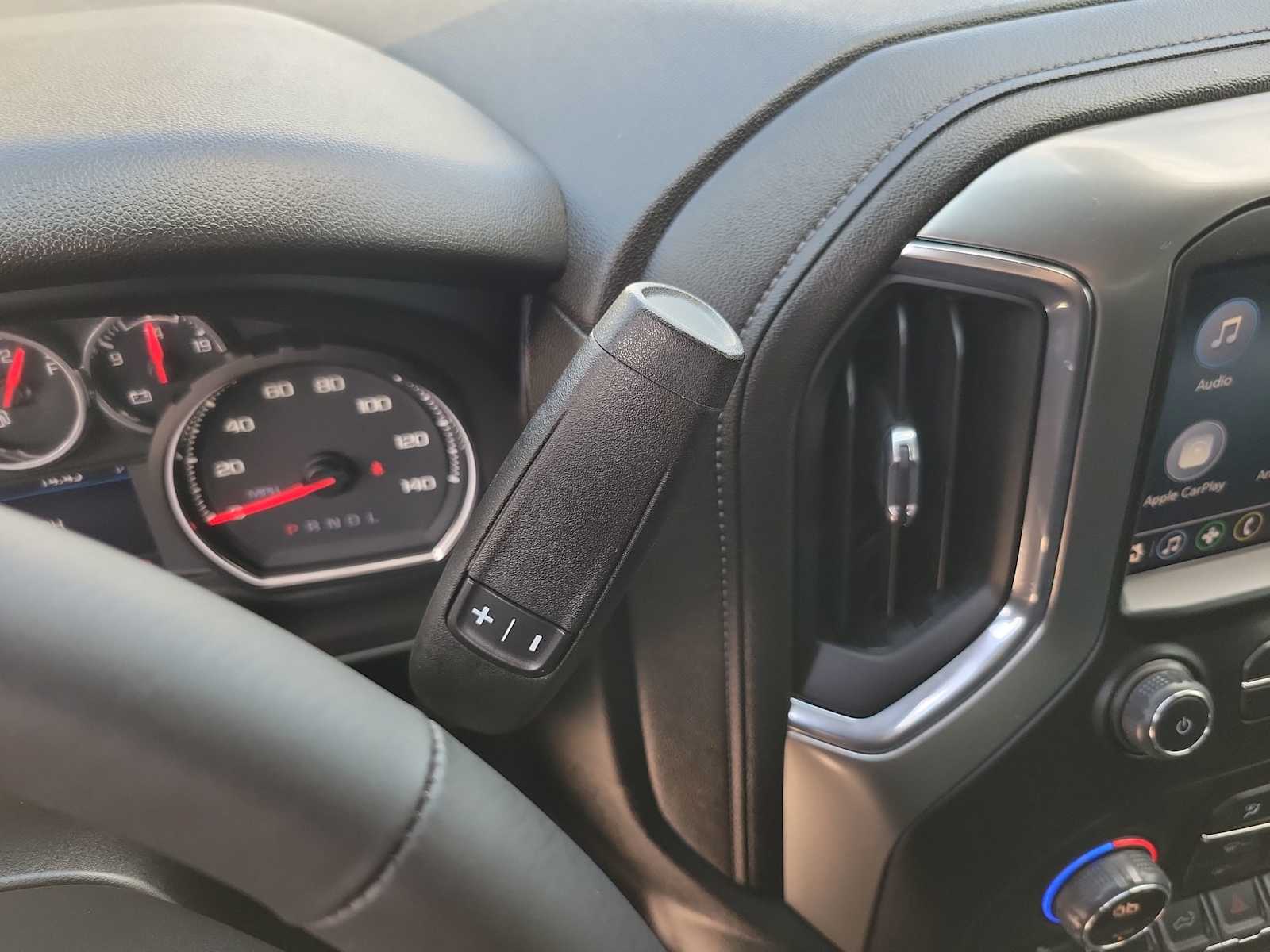 Thumbnail: 2022 Chevrolet Silverado 1500 - 17