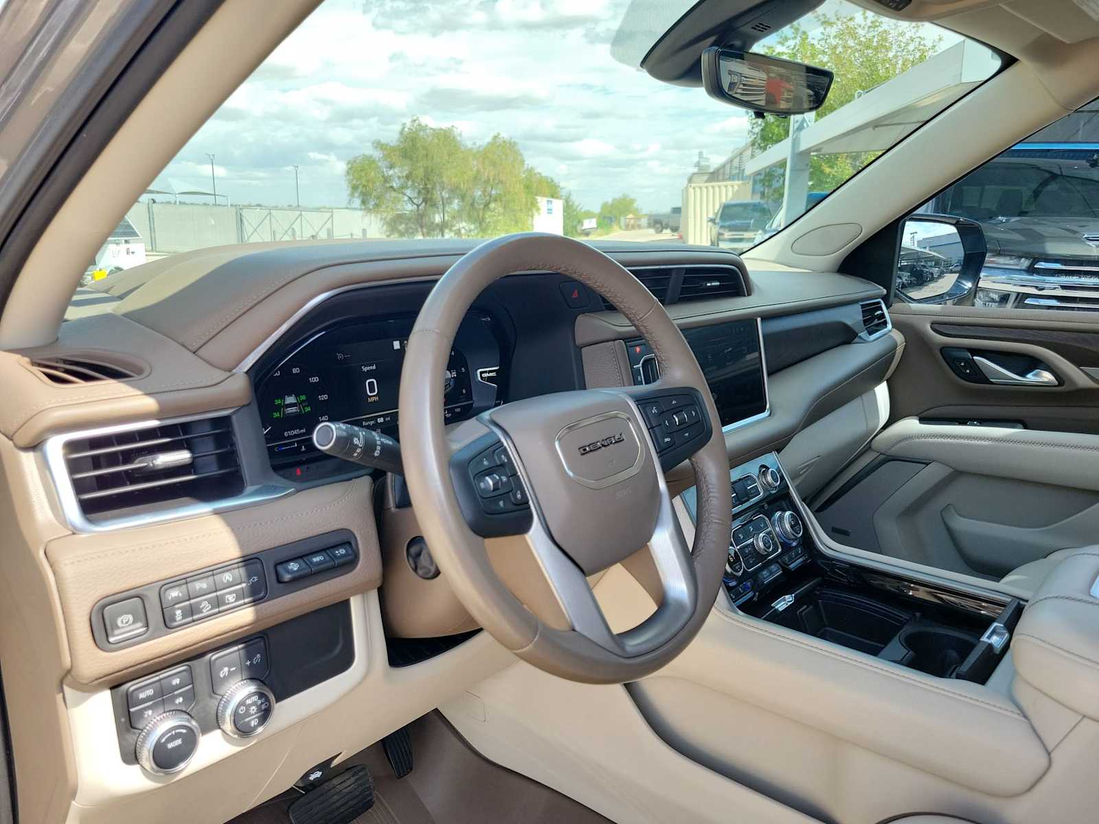 Thumbnail: 2022 GMC Yukon - 2