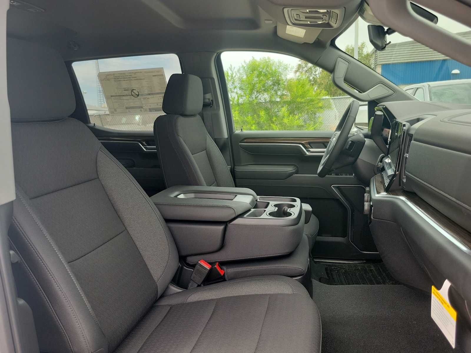 Thumbnail: 2026 Chevrolet Silverado 1500 - 18