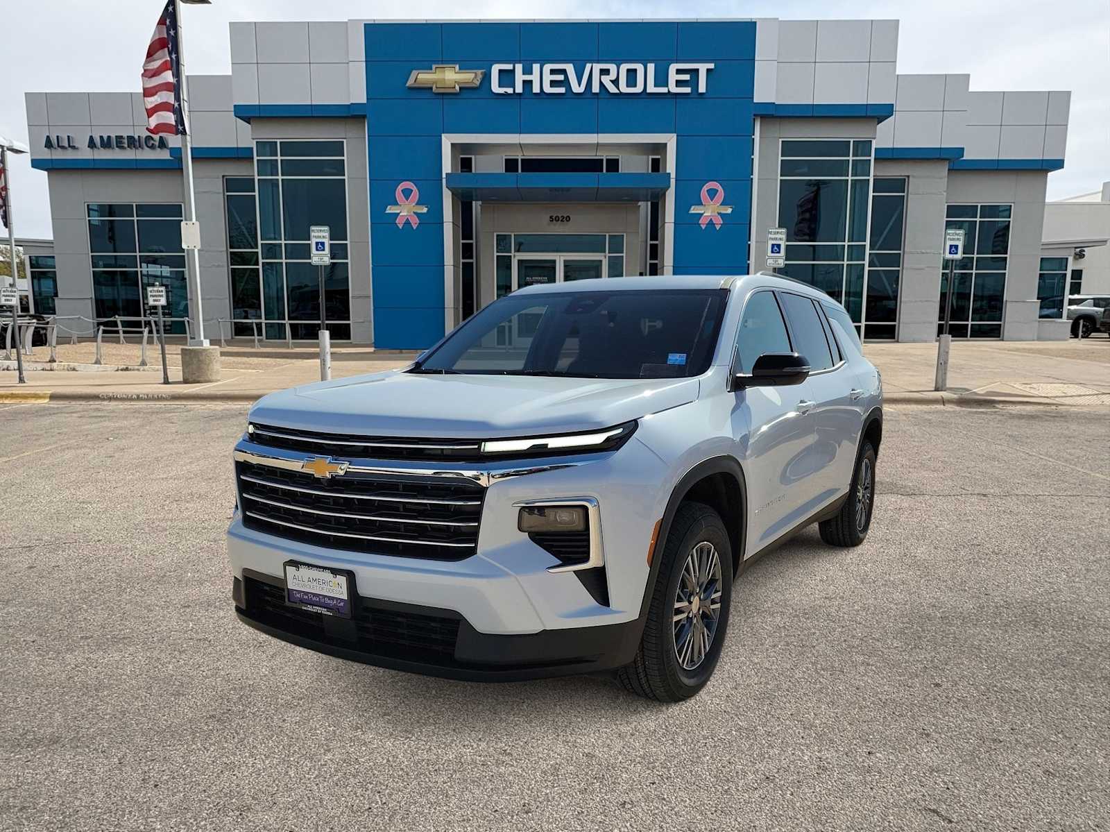 Thumbnail: 2026 Chevrolet Traverse - 1