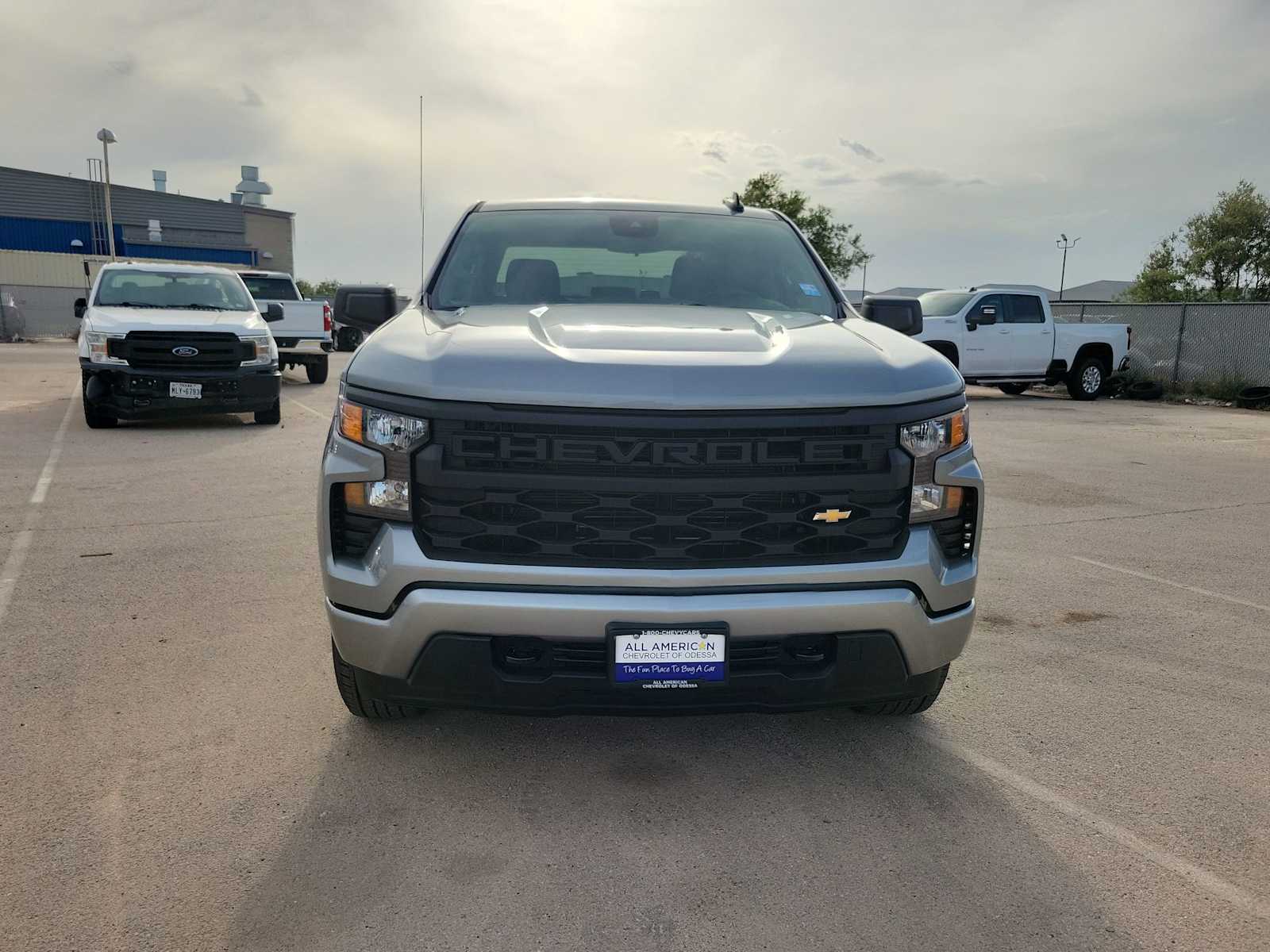 Thumbnail: 2026 Chevrolet Silverado 1500 - 3