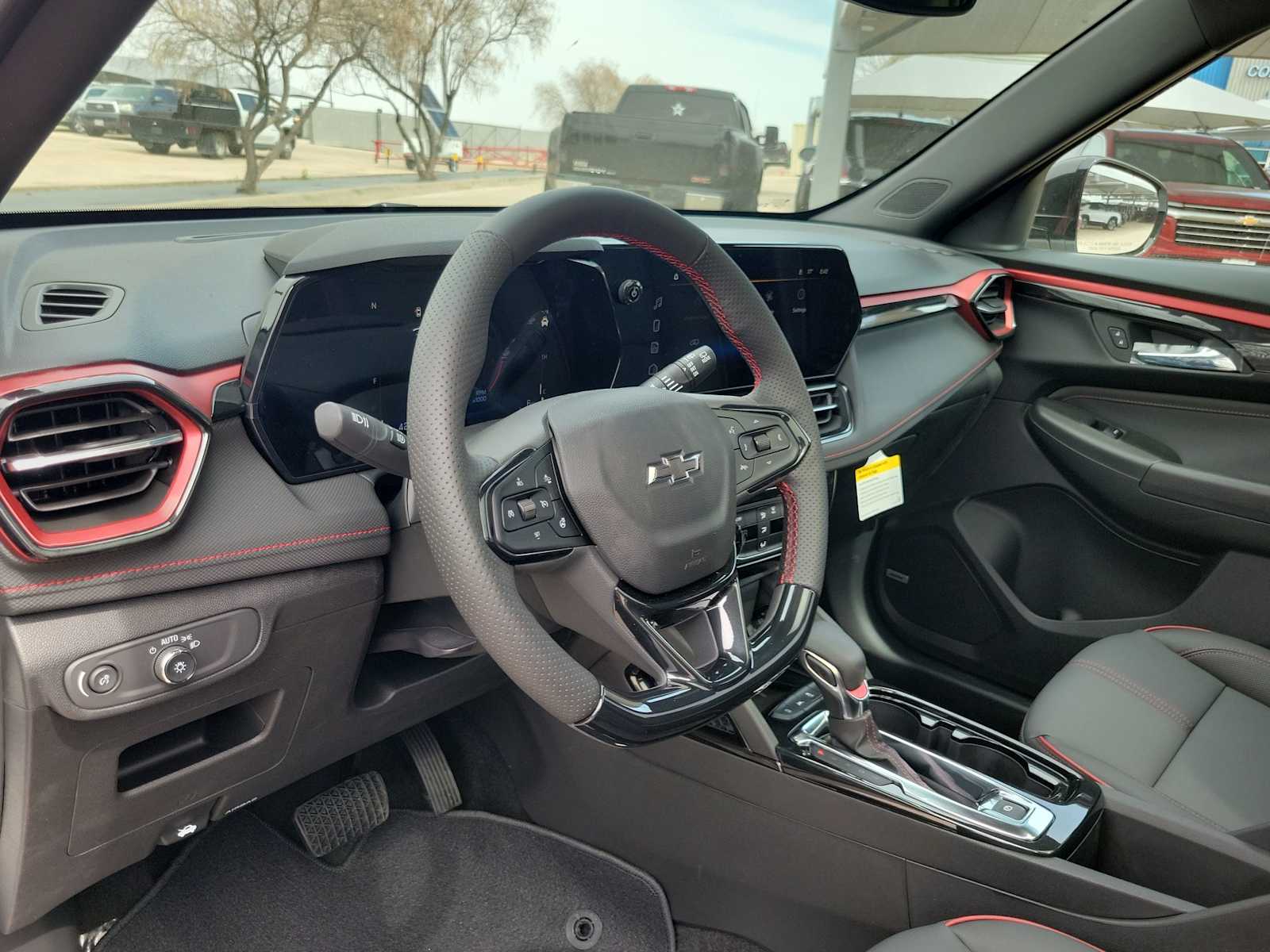 Thumbnail: 2026 Chevrolet TrailBlazer - 2