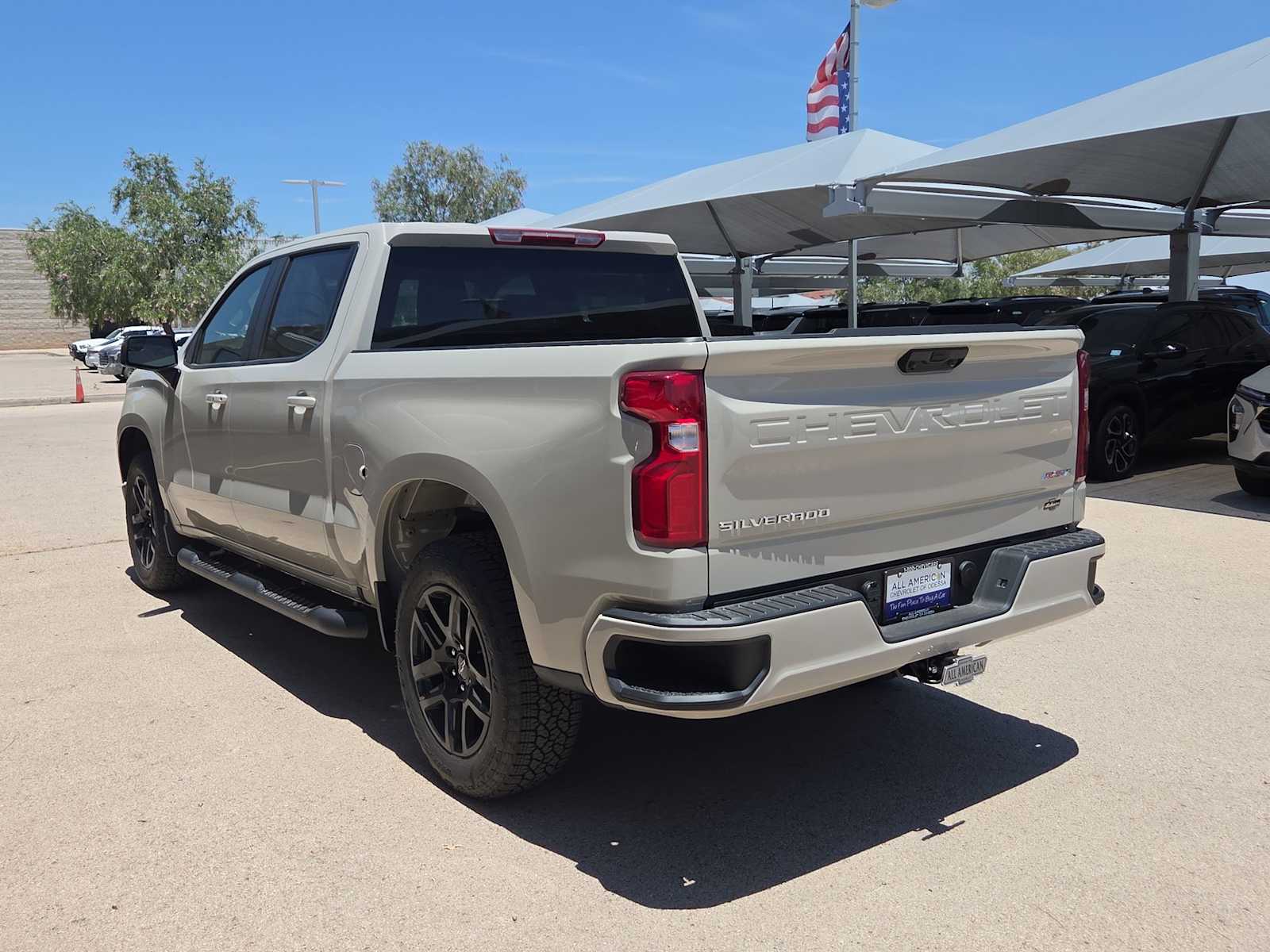 Thumbnail: 2026 Chevrolet Silverado 1500 - 6