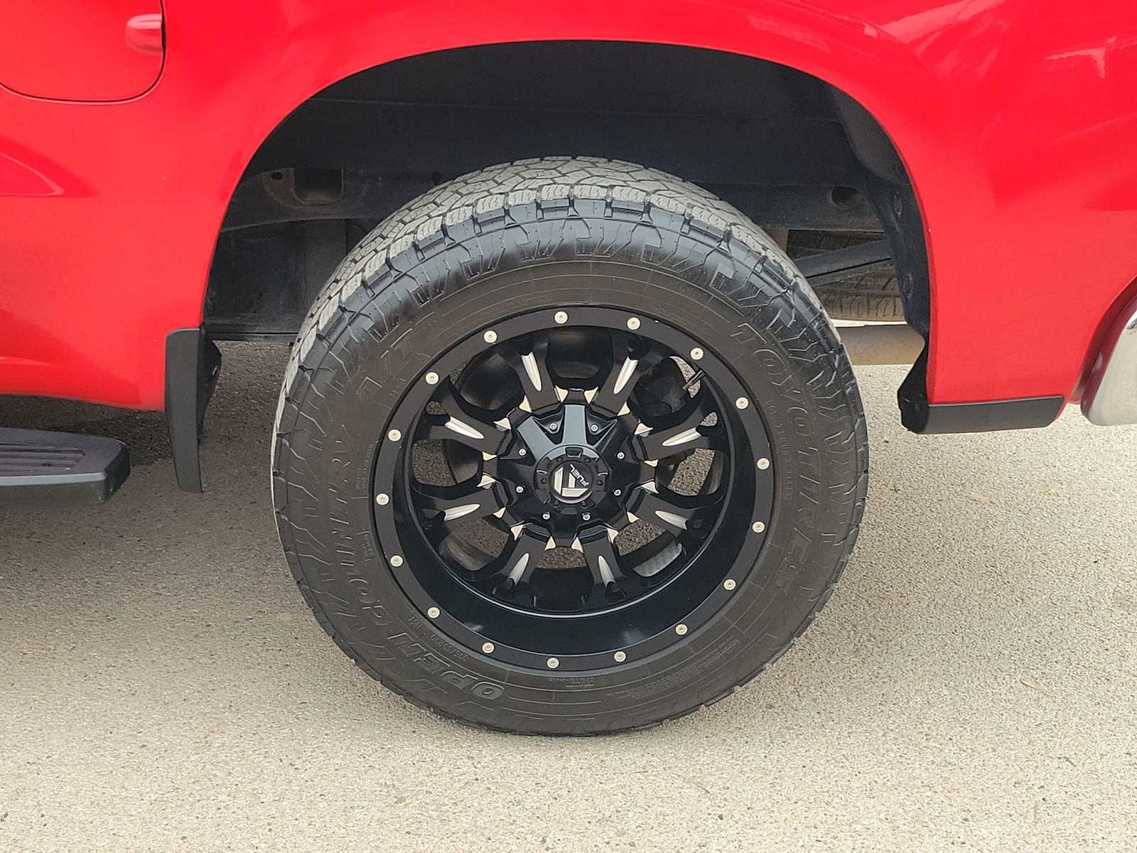 Thumbnail: 2020 Chevrolet Silverado 1500 - 4