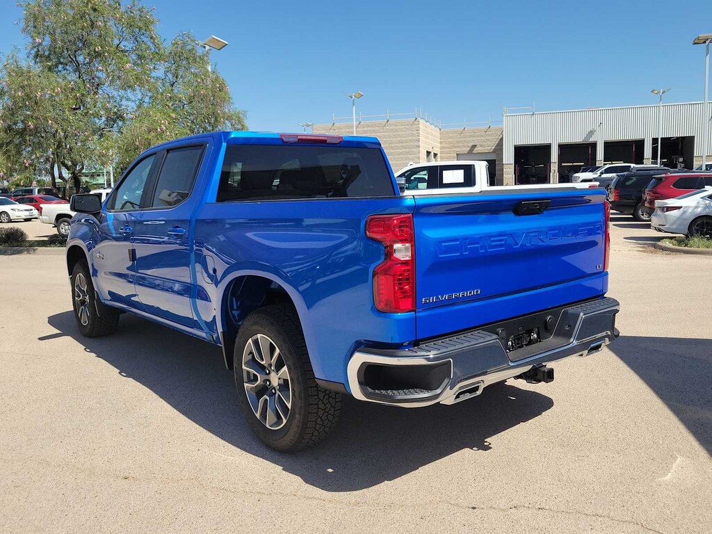 New 2026 Chevrolet Silverado 1500 LT w/1LT Truck Crew Cab