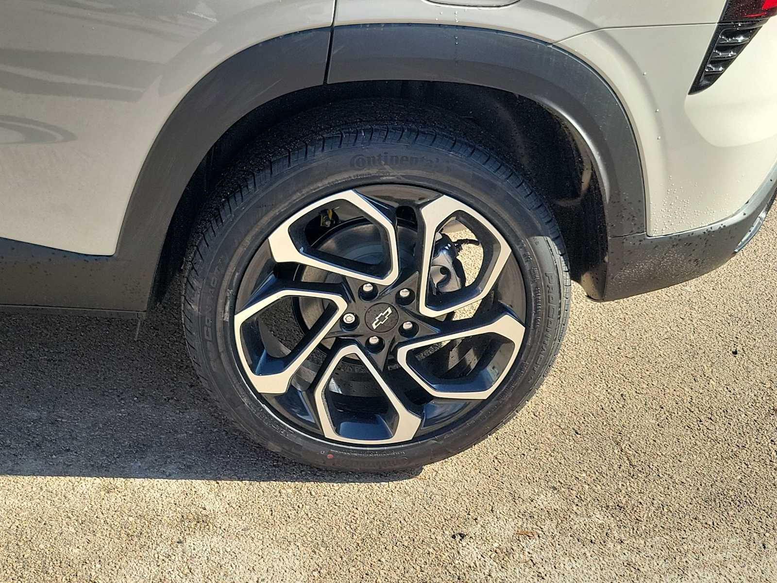 Thumbnail: 2026 Chevrolet Trax - 8