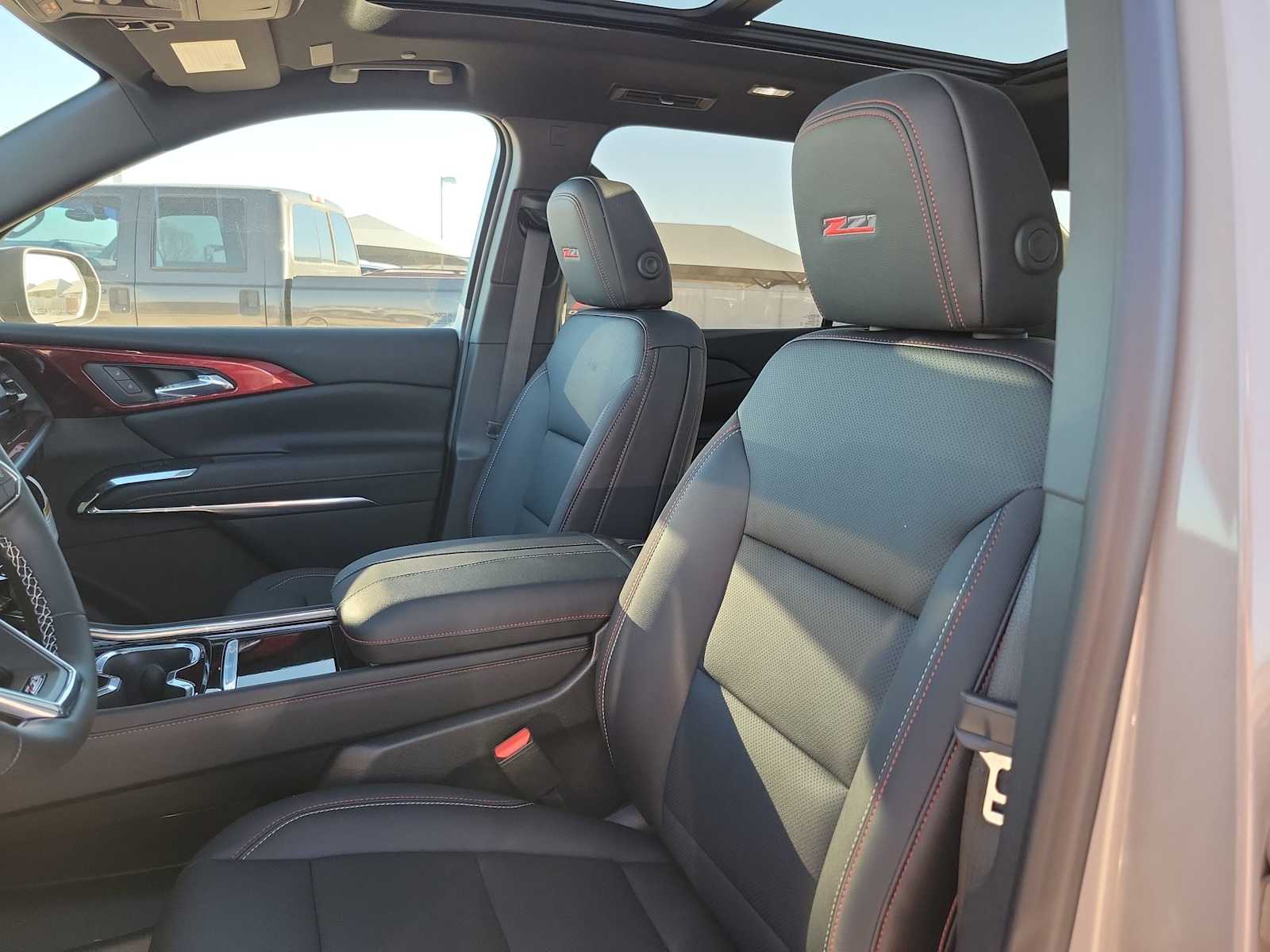 Thumbnail: 2026 Chevrolet Traverse - 7