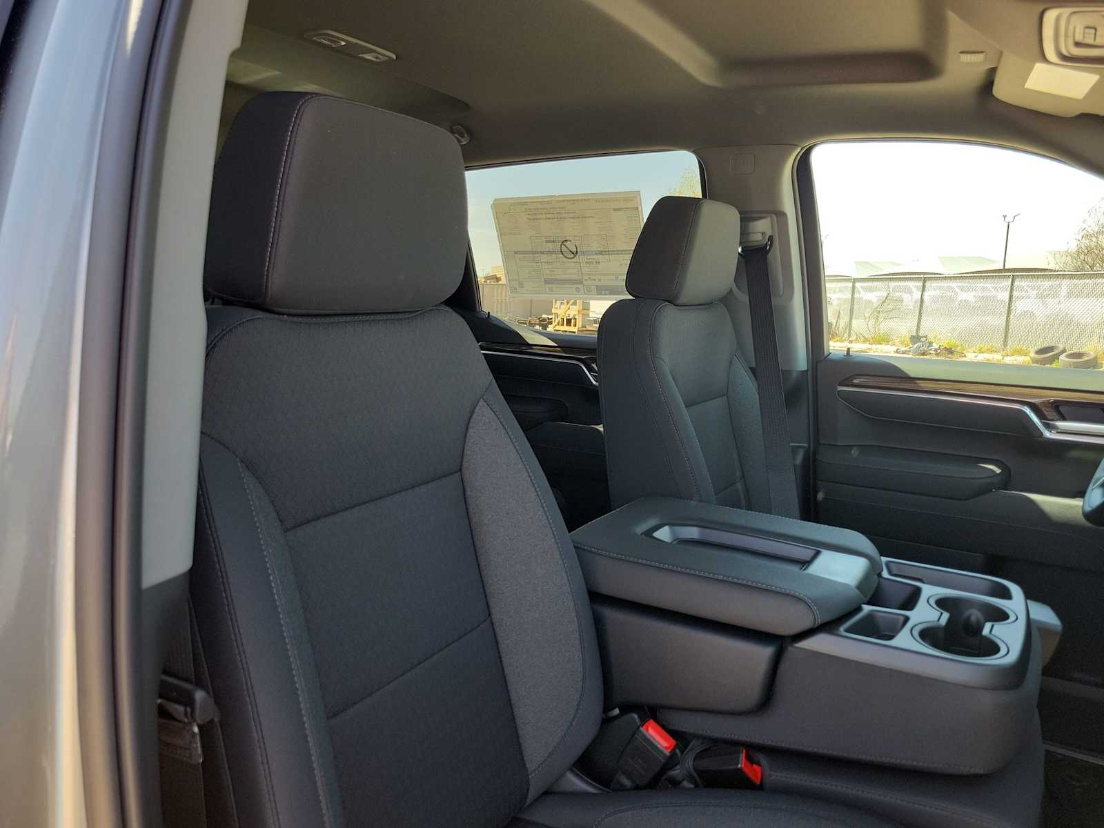 Thumbnail: 2026 Chevrolet Silverado 1500 - 10