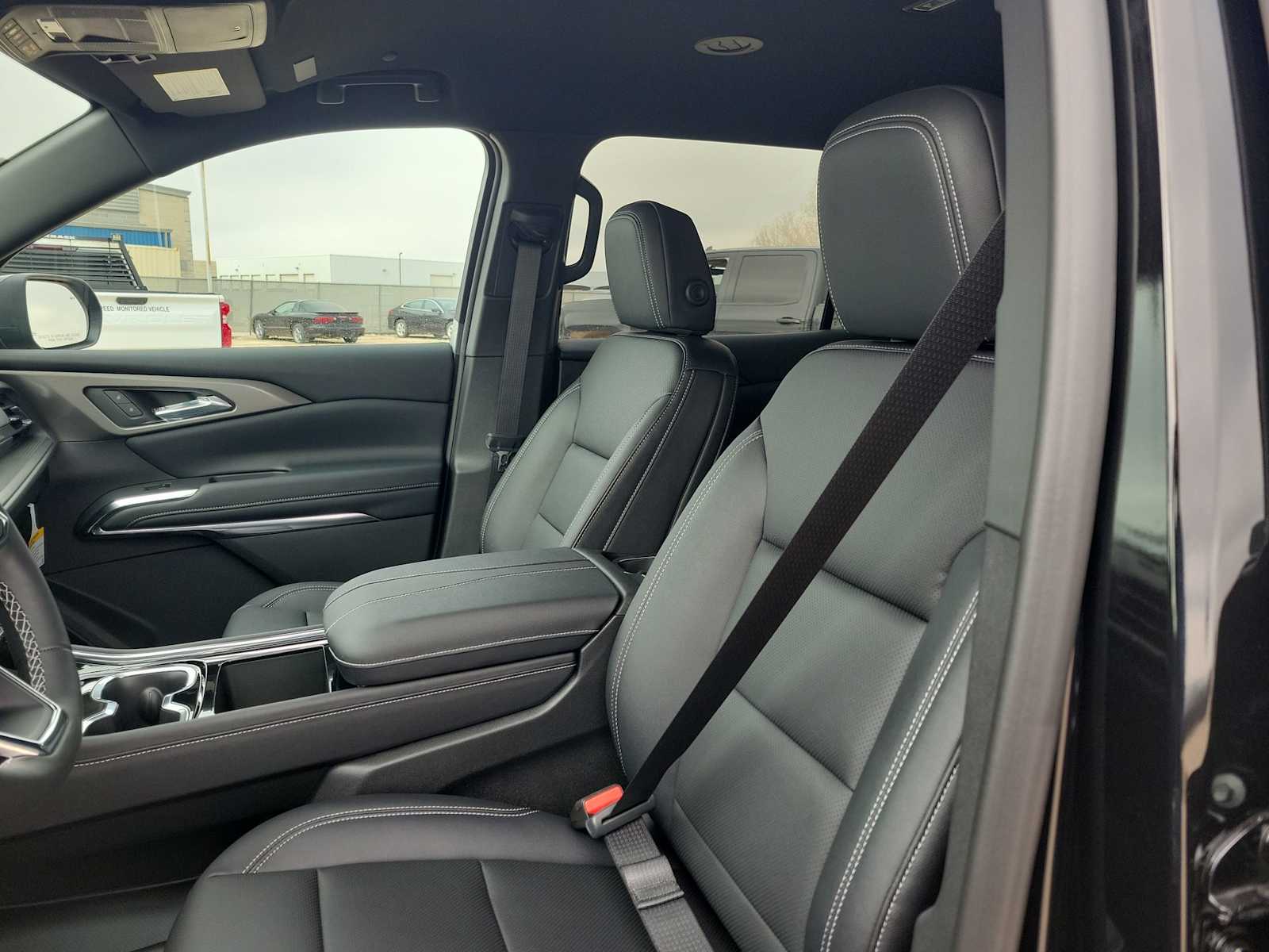 Thumbnail: 2026 Chevrolet Traverse - 6