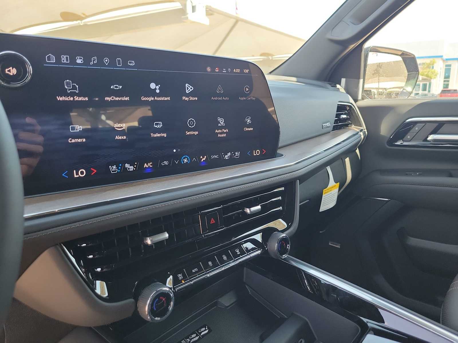 Thumbnail: 2025 Chevrolet Tahoe - 21