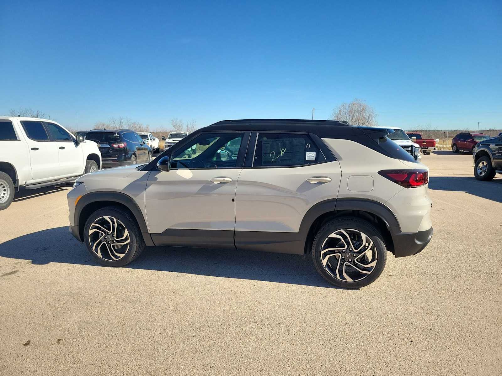 Thumbnail: 2026 Chevrolet TrailBlazer - 3