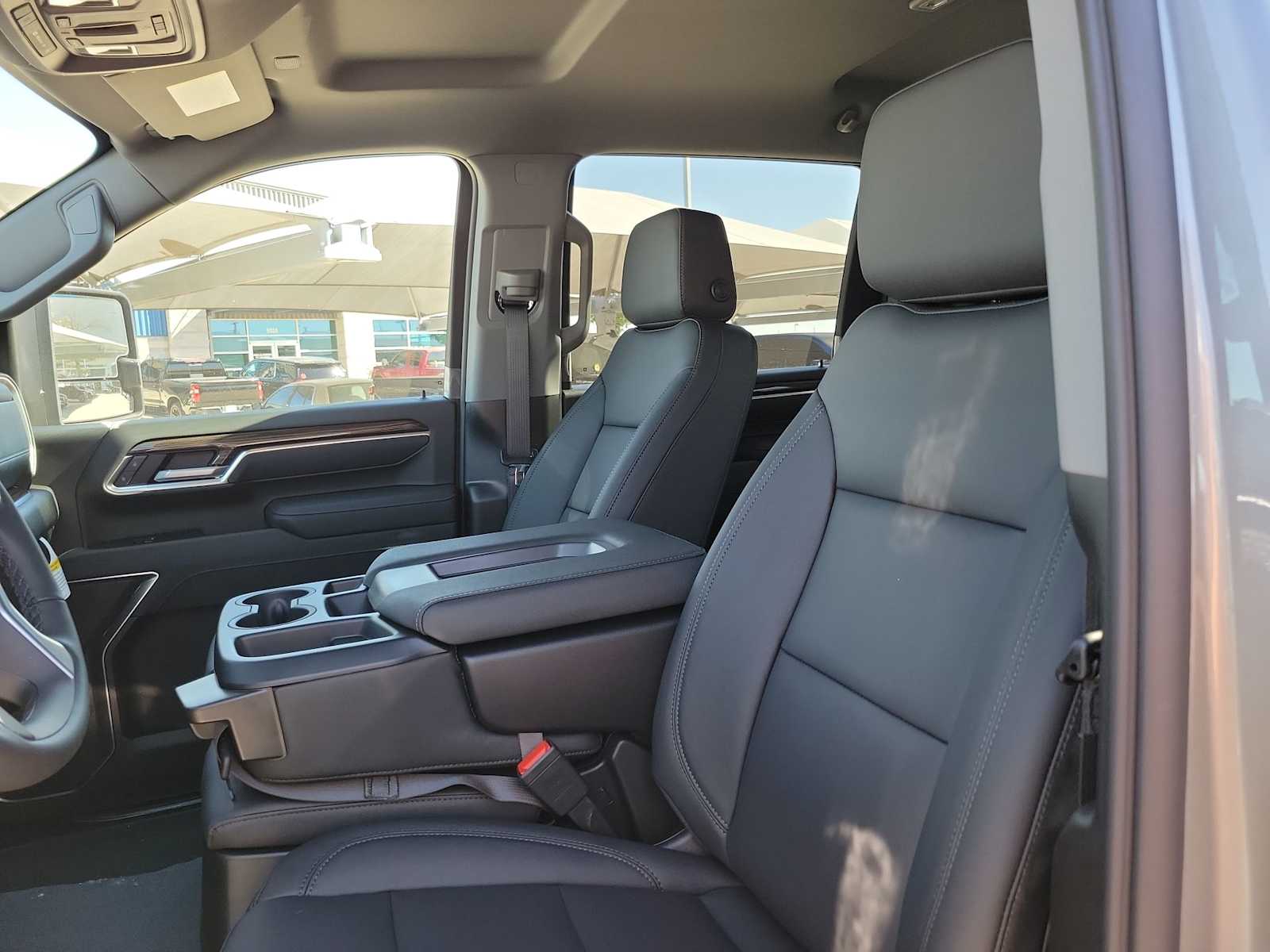 Thumbnail: 2026 Chevrolet Silverado 2500 - 19