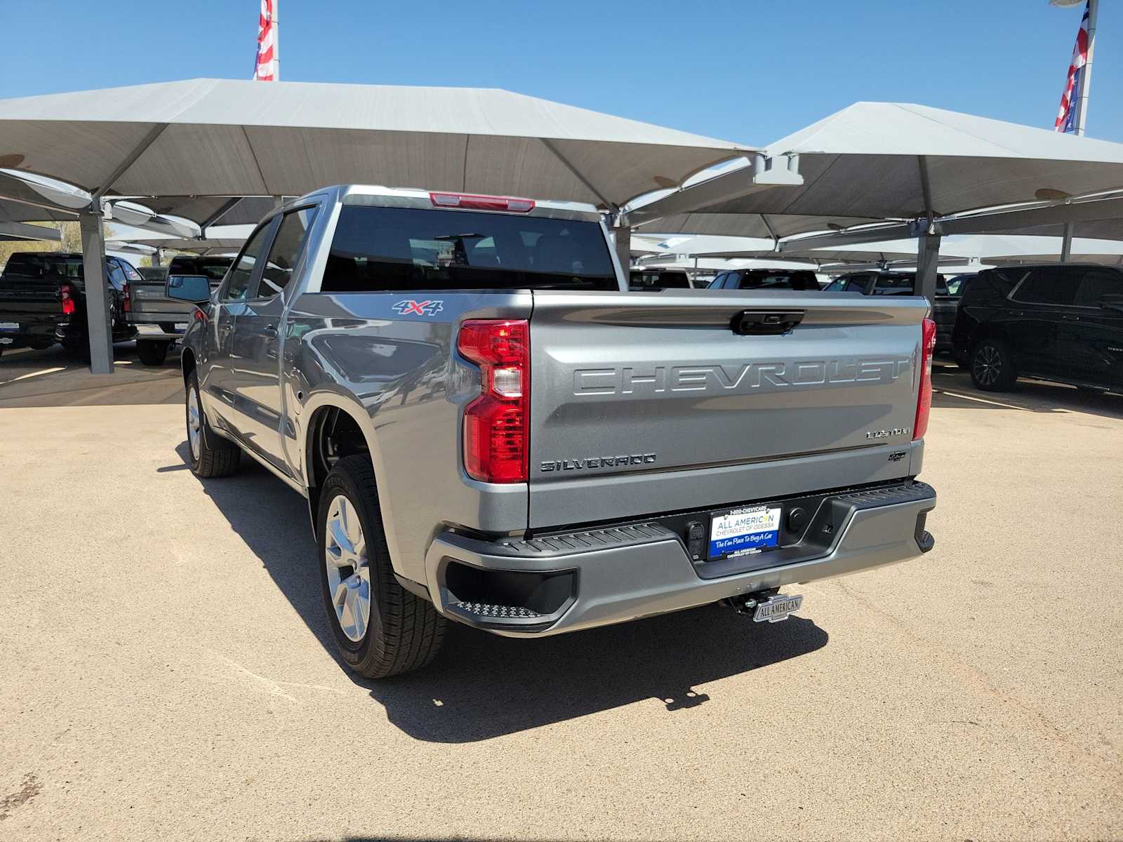 Thumbnail: 2026 Chevrolet Silverado 1500 - 12