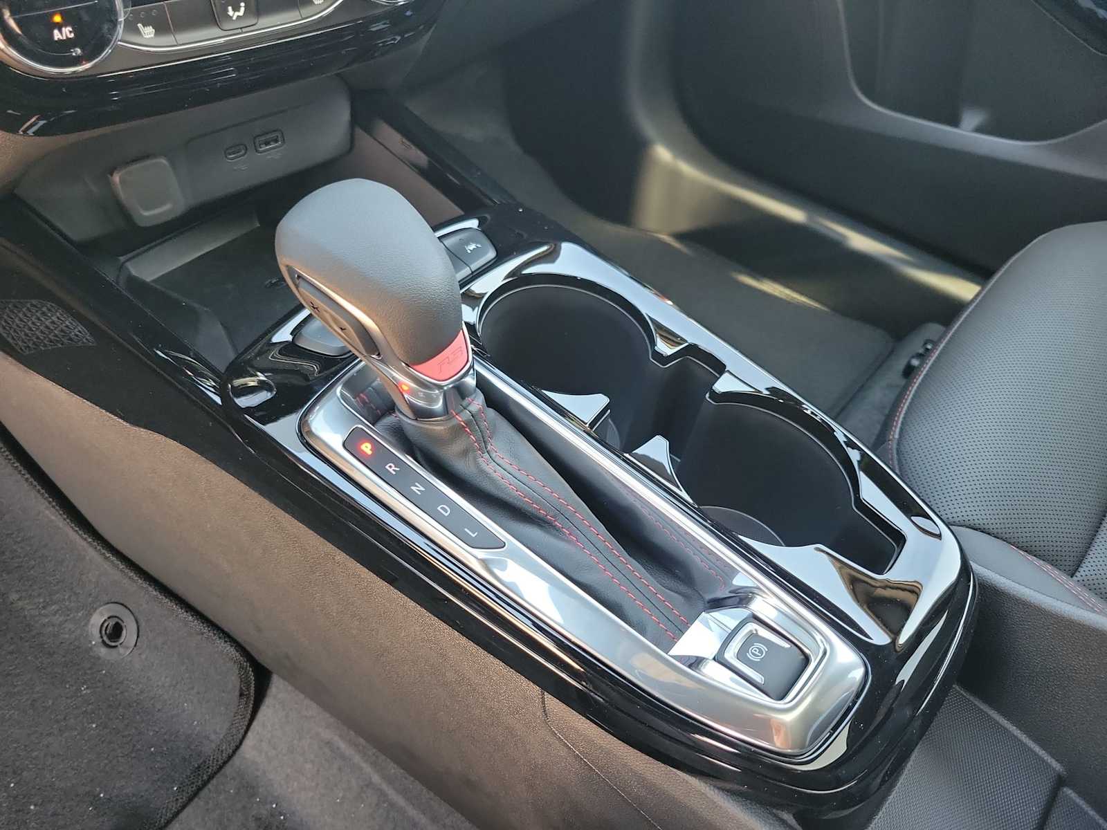 Thumbnail: 2026 Chevrolet Trax - 17