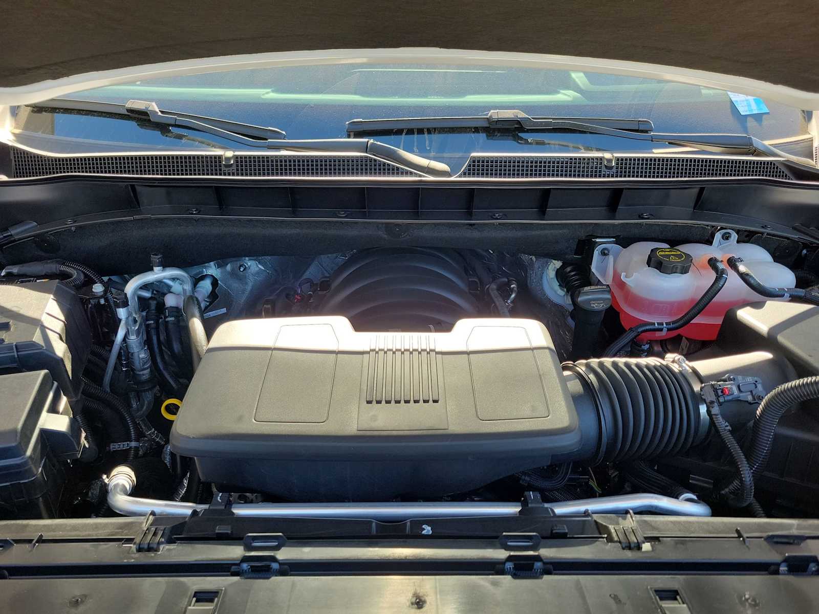 Thumbnail: 2026 Chevrolet Tahoe - 9