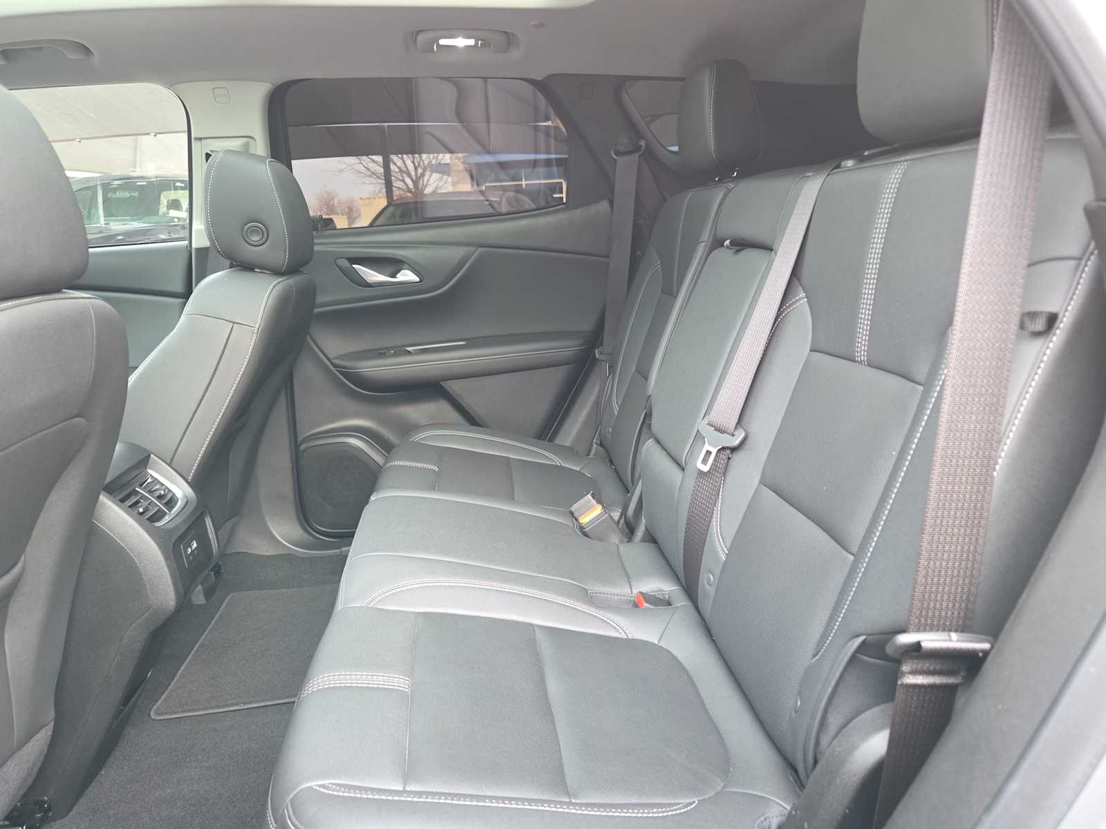 Thumbnail: 2023 Chevrolet Blazer - 12