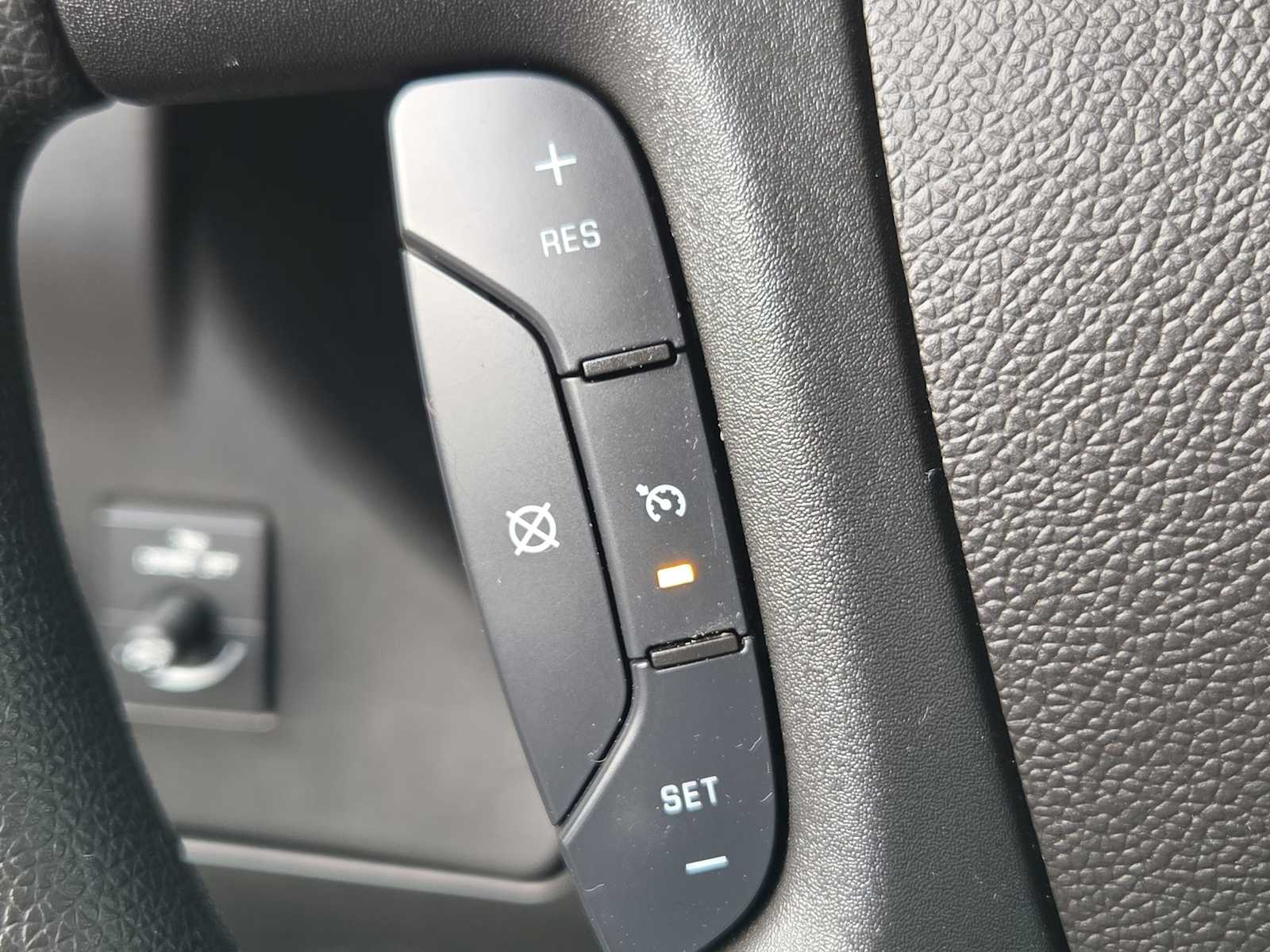 Thumbnail: 2017 Chevrolet Express - 19