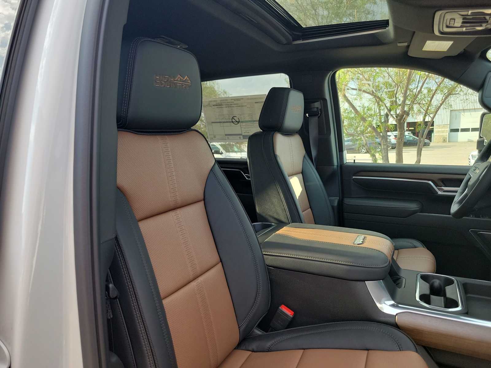 Thumbnail: 2026 Chevrolet Silverado 2500 - 14