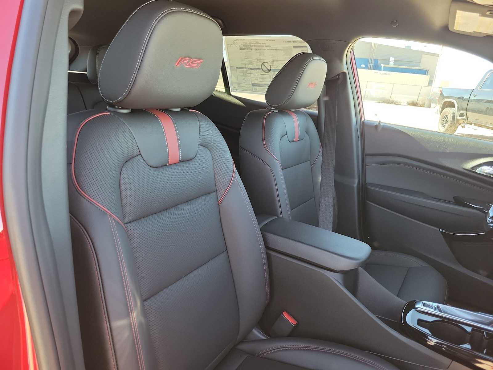 Thumbnail: 2026 Chevrolet Trax - 14