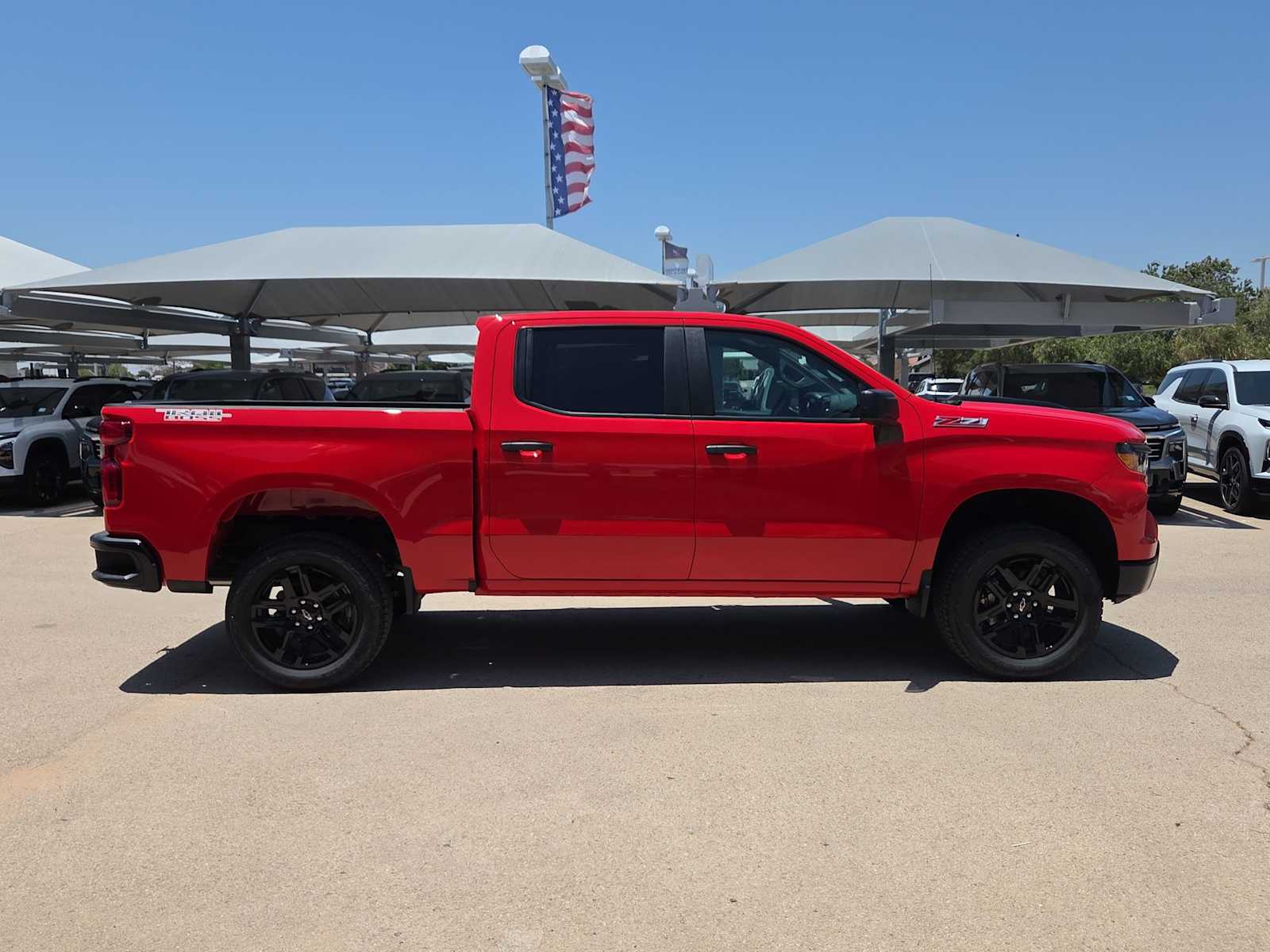 Thumbnail: 2026 Chevrolet Silverado 1500 - 9