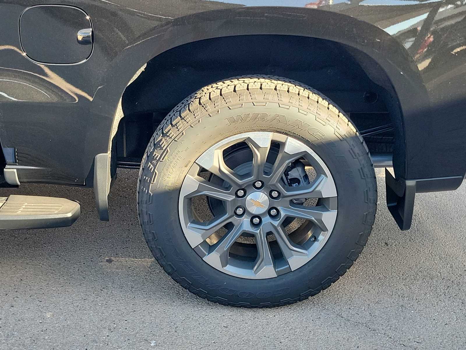 Thumbnail: 2026 Chevrolet Silverado 1500 - 8