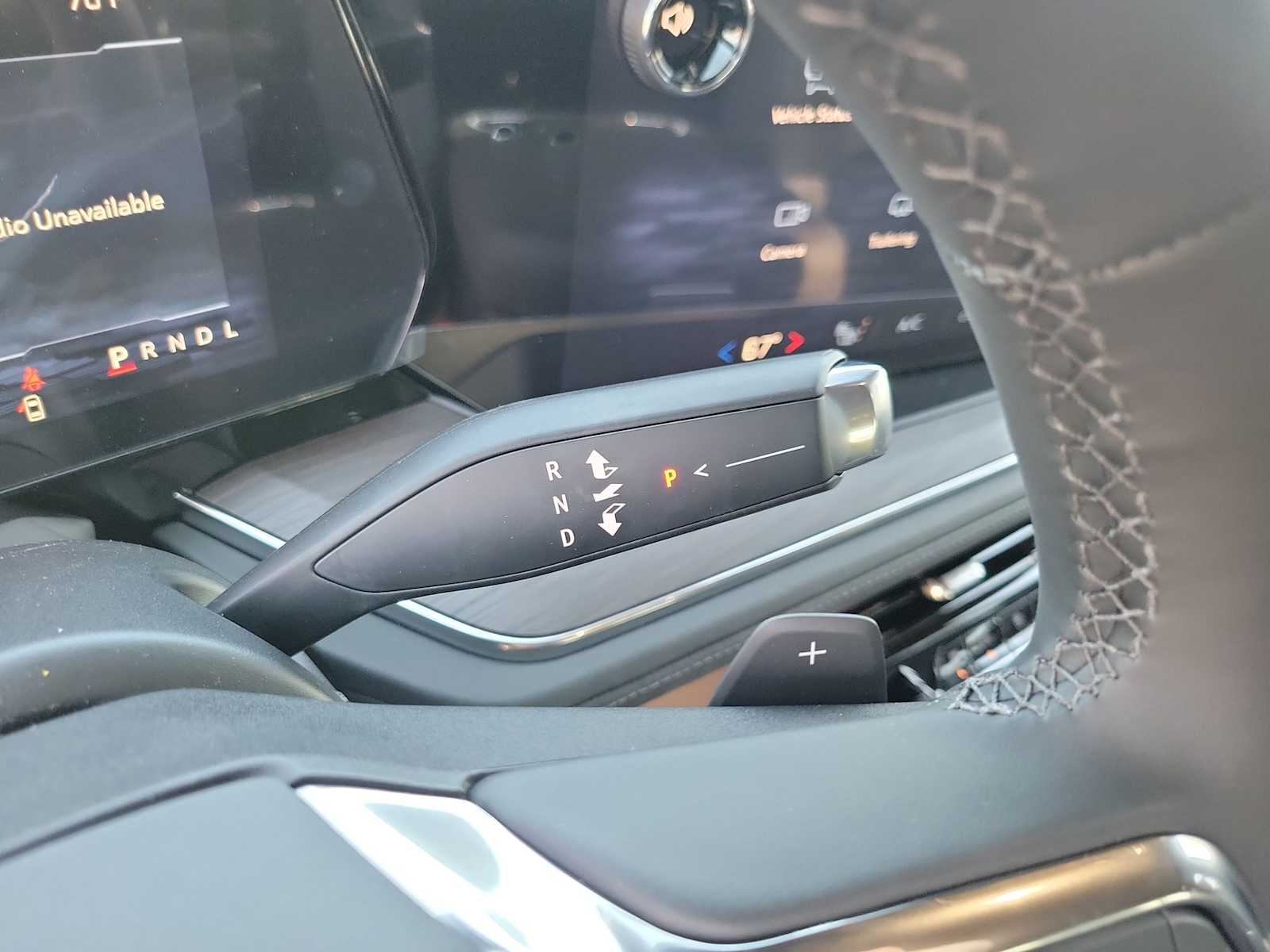 Thumbnail: 2026 Chevrolet Suburban - 17