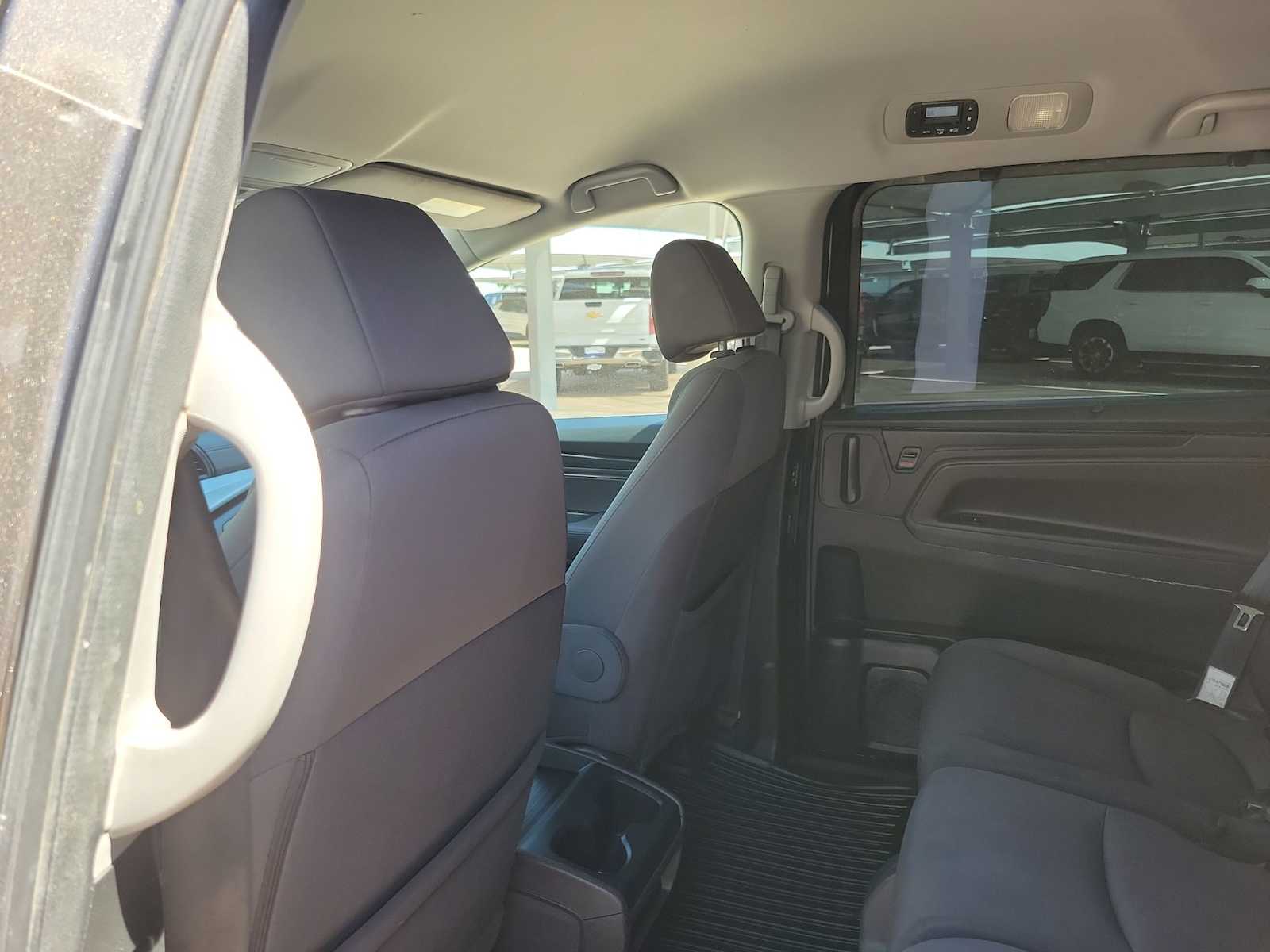 Thumbnail: 2020 Honda Odyssey - 16