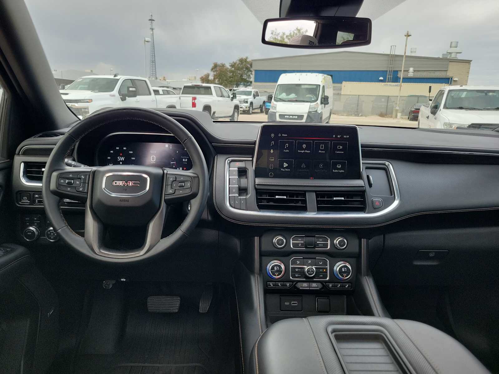 Thumbnail: 2023 GMC Yukon - 14