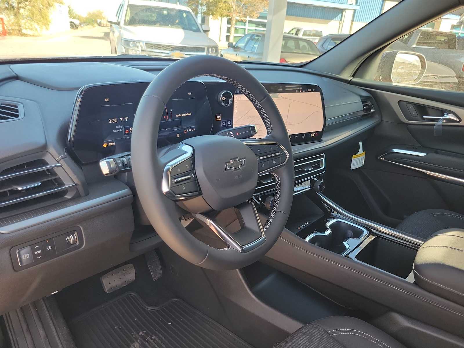 Thumbnail: 2026 Chevrolet Traverse - 2