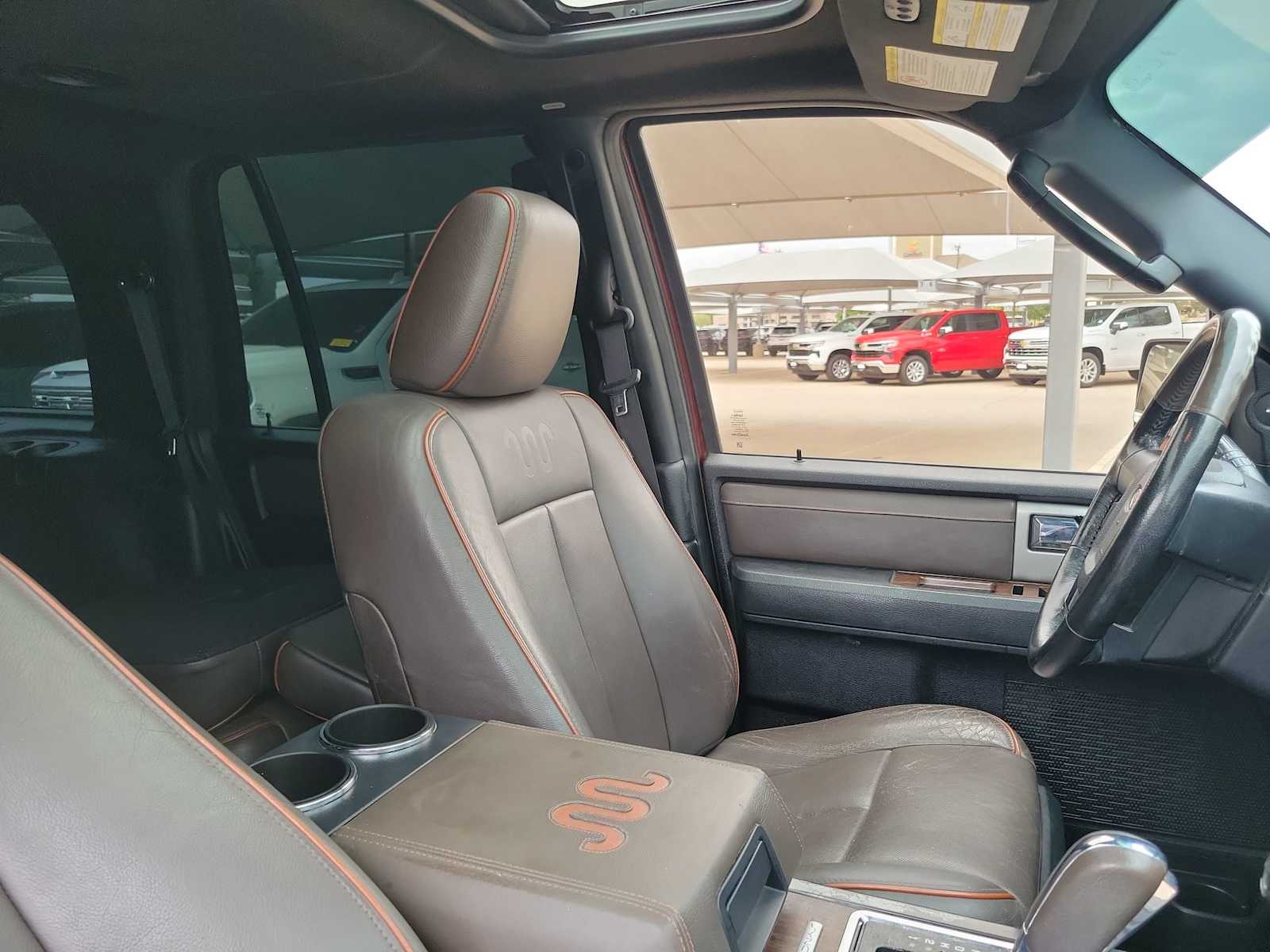 Thumbnail: 2016 Ford Expedition - 18