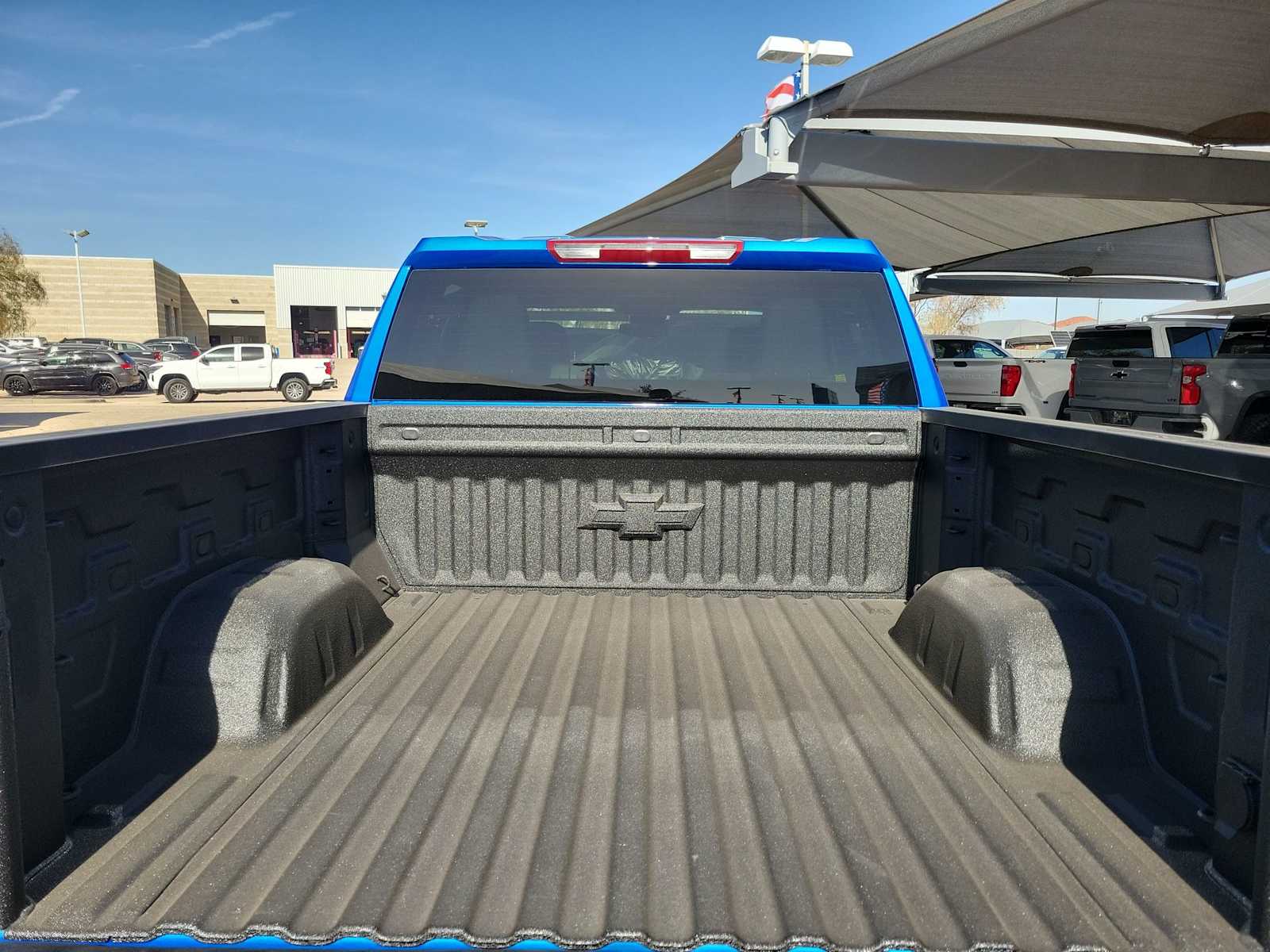 Thumbnail: 2026 Chevrolet Silverado 1500 - 19