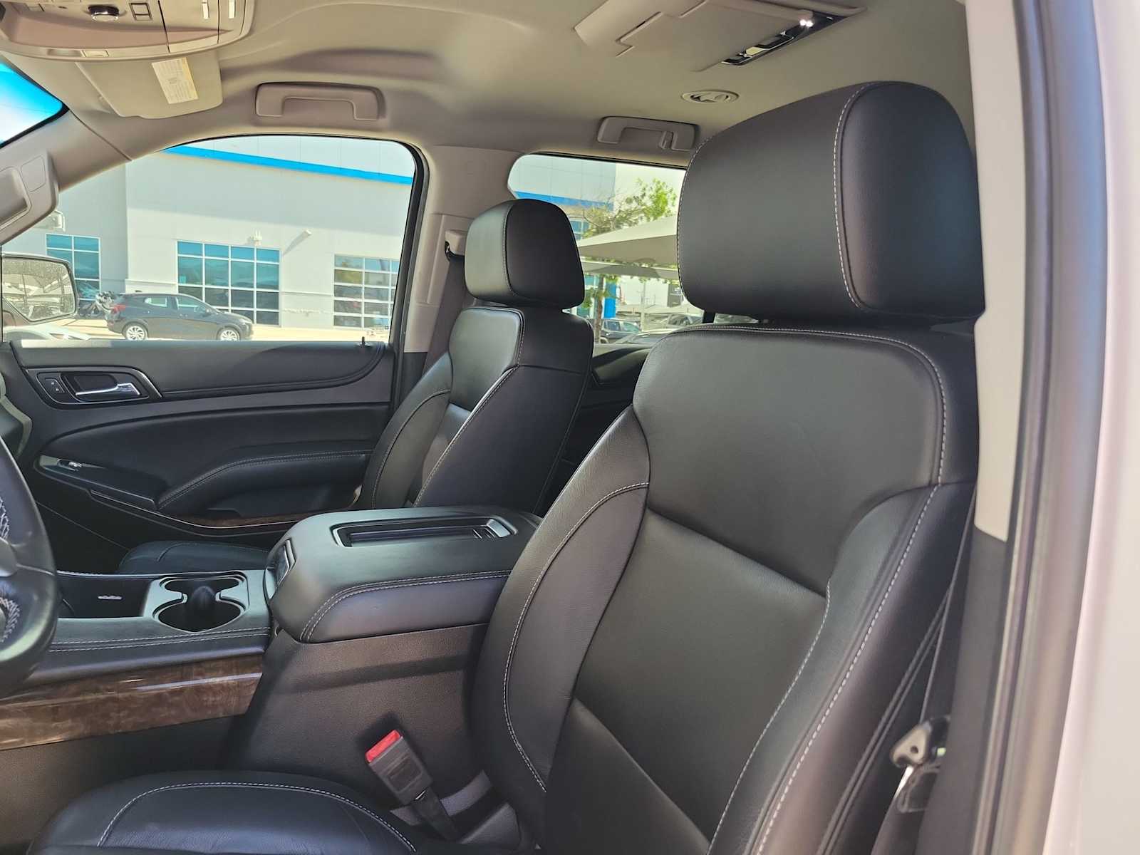 Thumbnail: 2020 Chevrolet Tahoe - 15