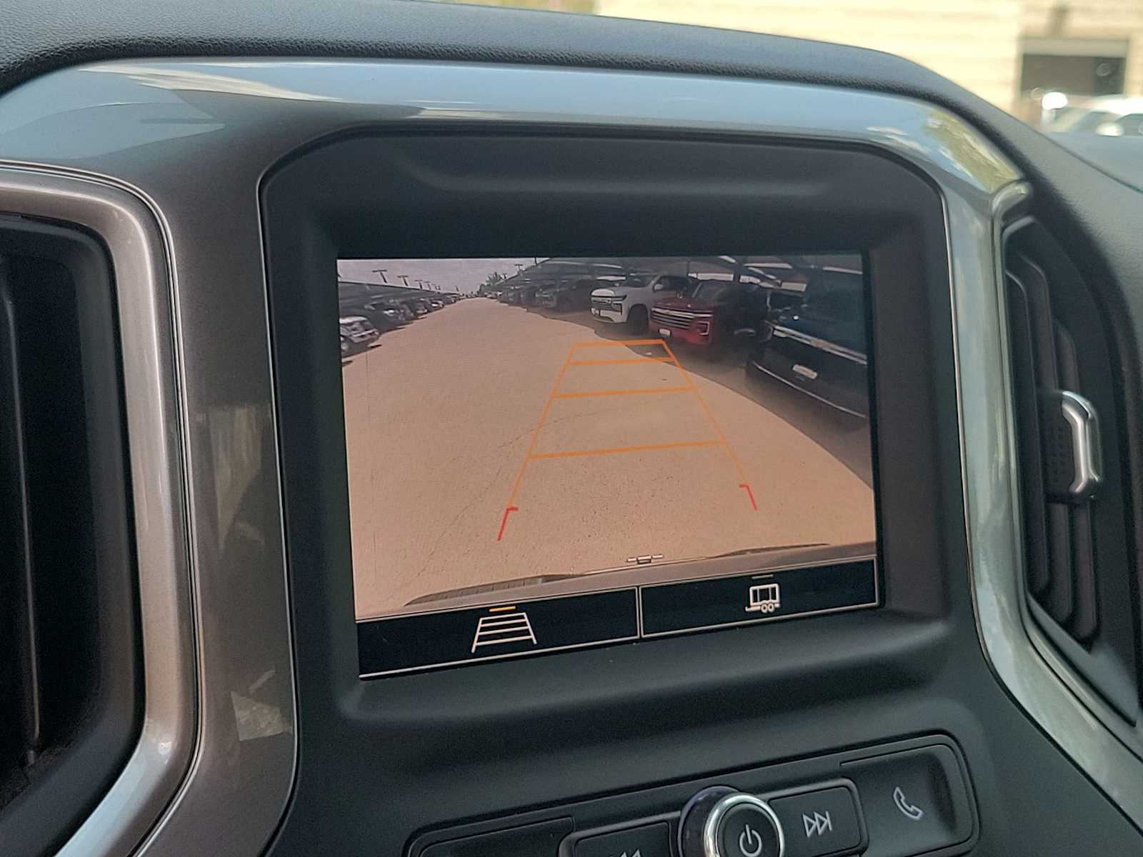 Thumbnail: 2025 Chevrolet Silverado 1500 - 20