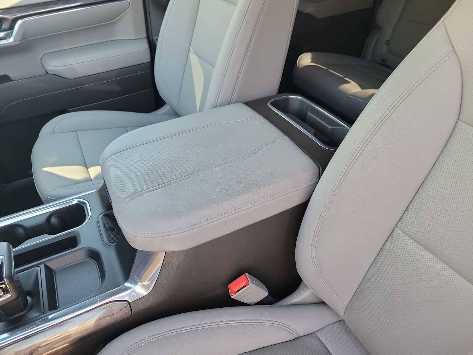 Thumbnail: 2023 Chevrolet Silverado 1500 - 16