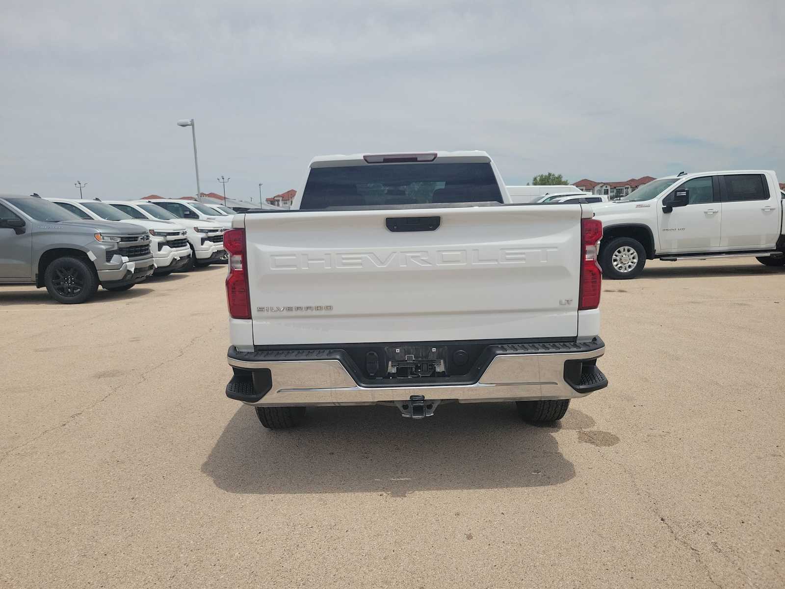 Thumbnail: 2026 Chevrolet Silverado 1500 - 7